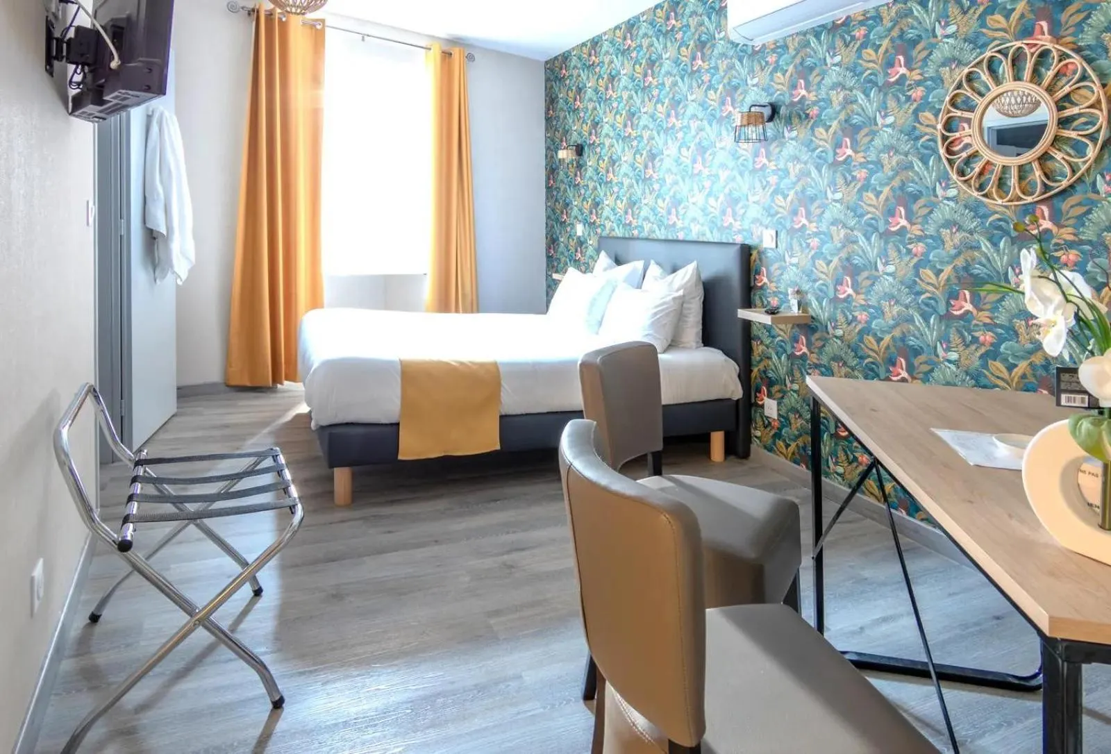 Bed in Le Relais de la Poste