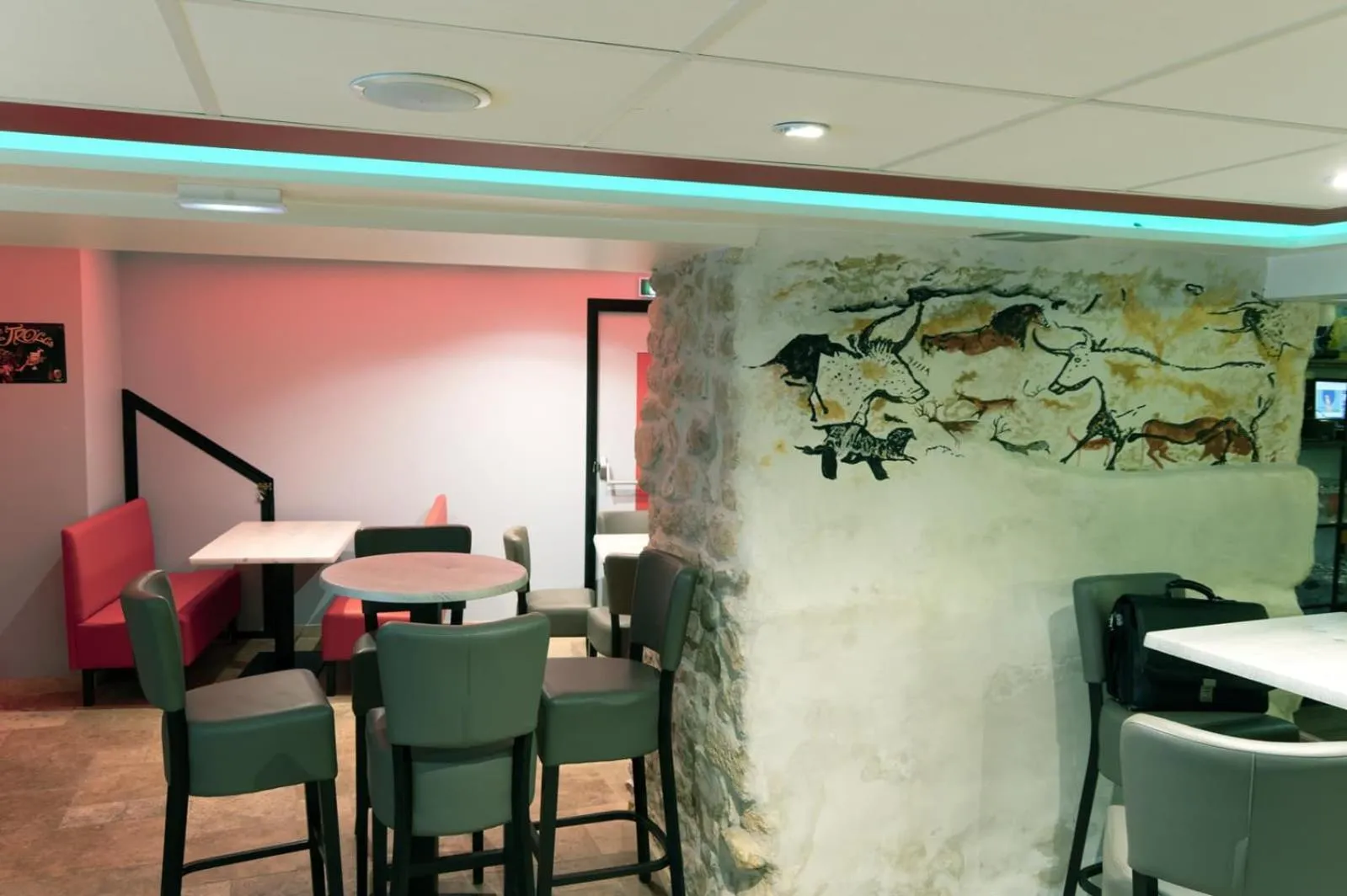 Lounge or bar in Le Relais de la Poste