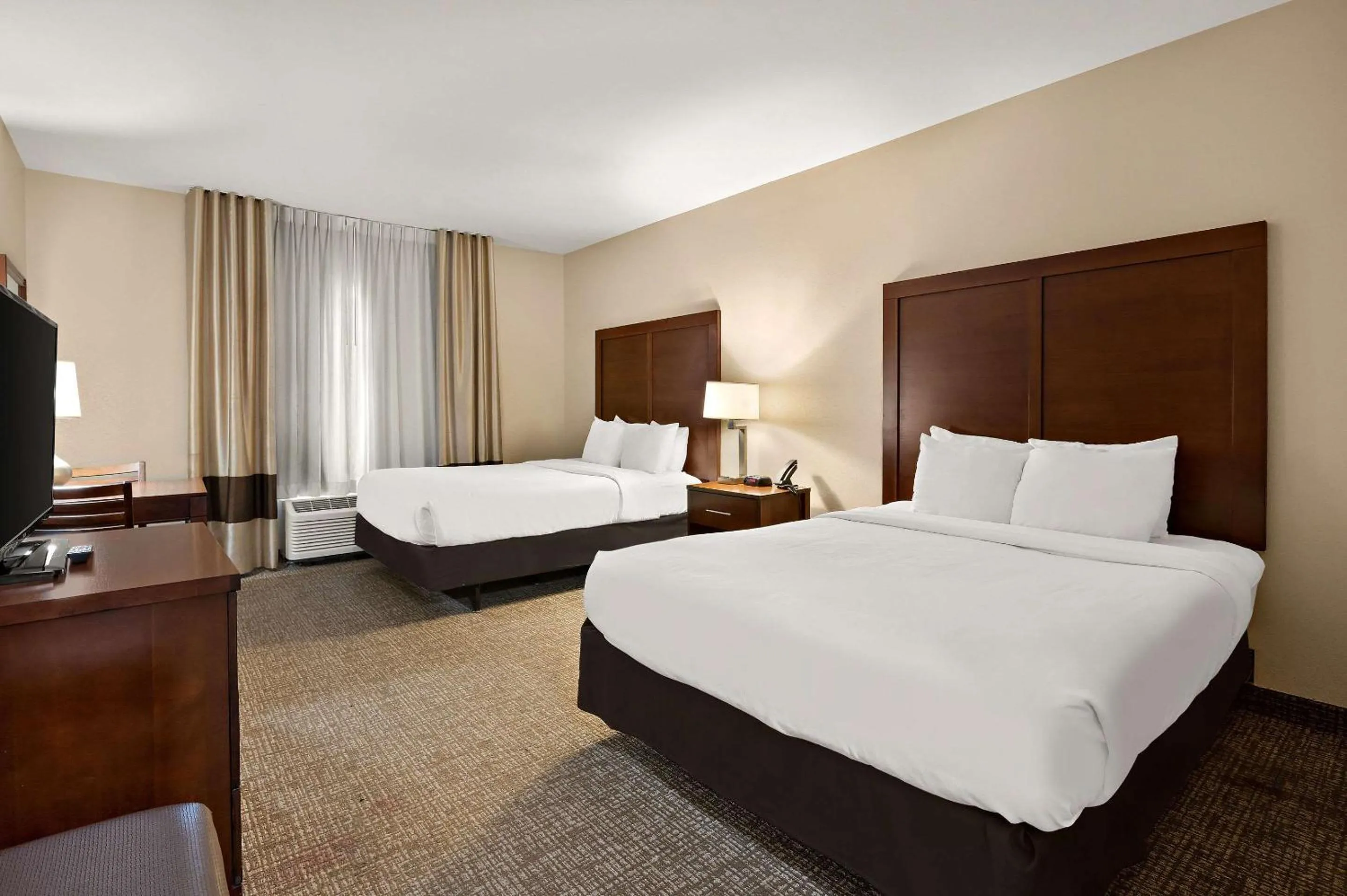 Bedroom in Comfort Inn New Orleans Airport South