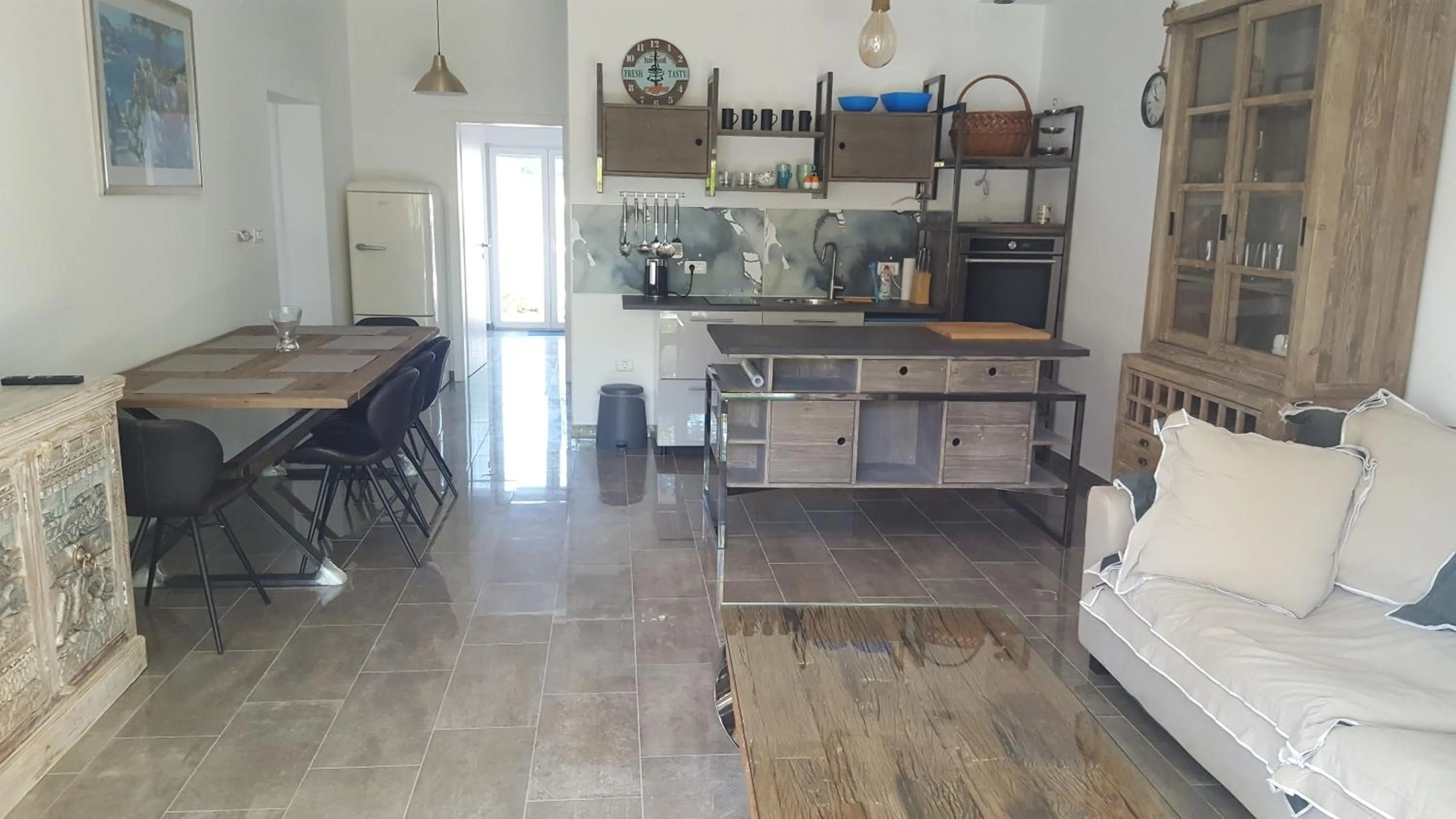 Kitchen or kitchenette in Villa Iva