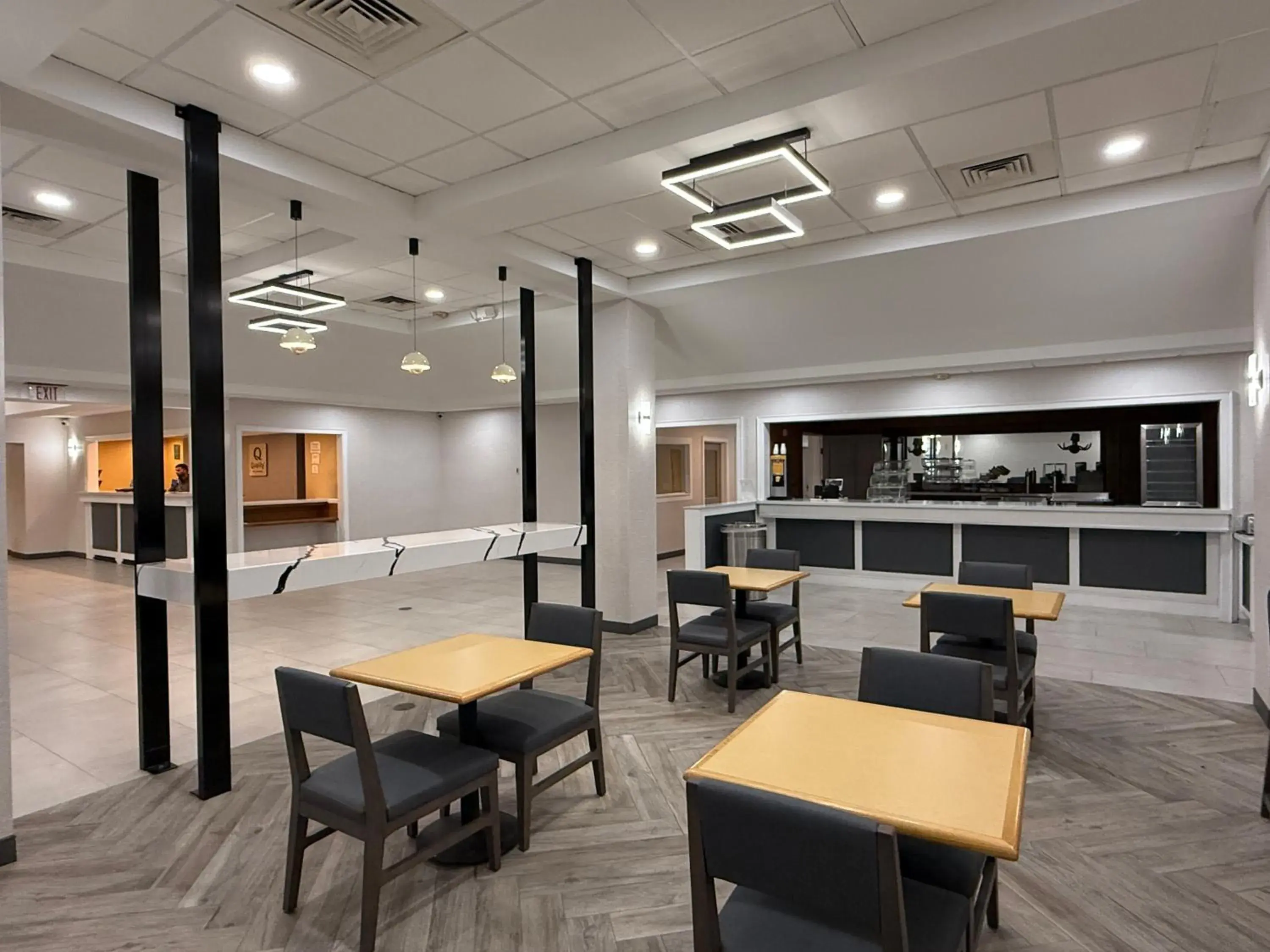 Breakfast in Quality Inn & Suites Baton Rouge West - Port Allen Breakfast in Quality Inn & Suites Baton Rouge West - Port Allen