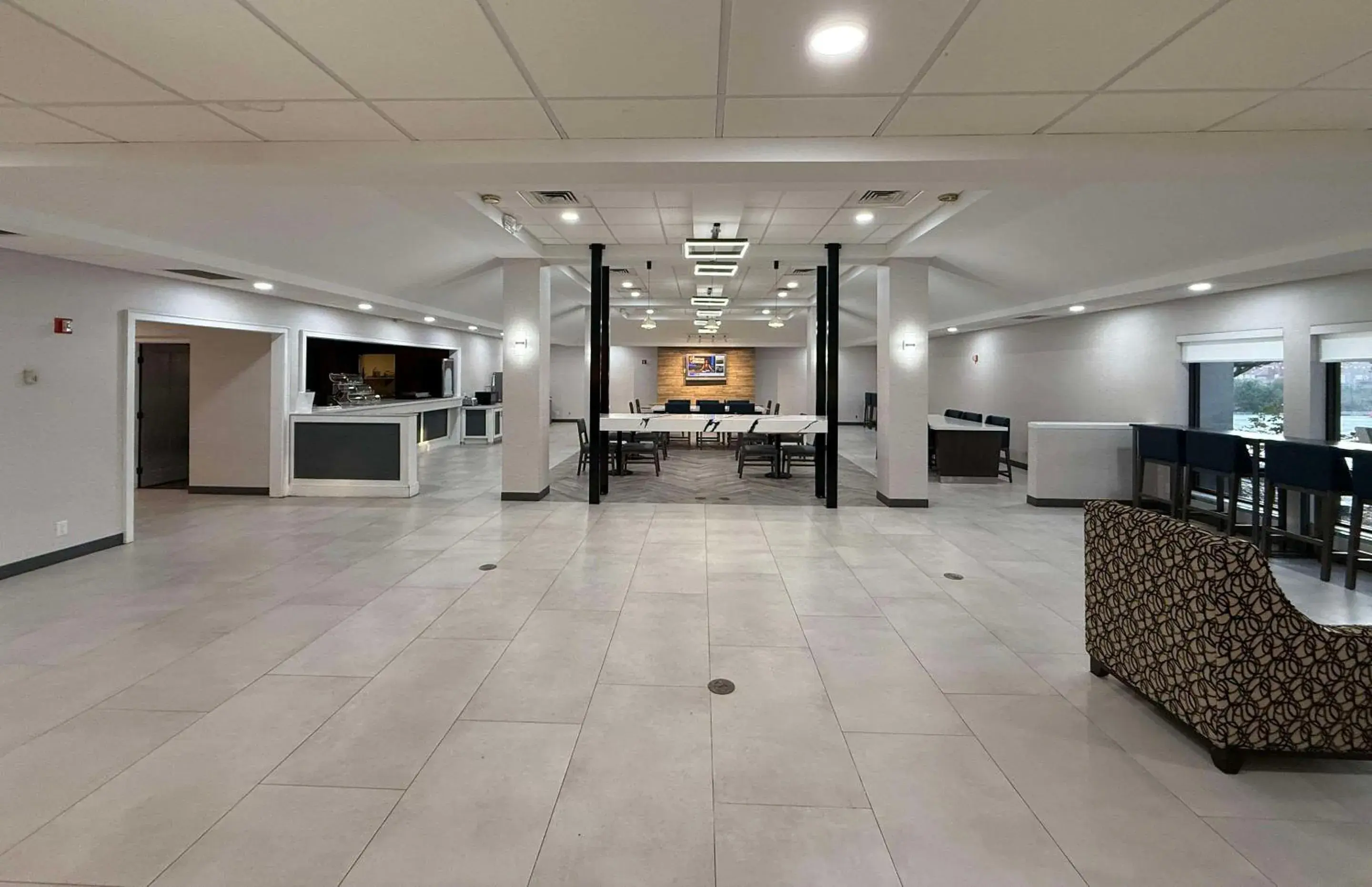 Breakfast in Quality Inn & Suites Baton Rouge West - Port Allen Breakfast in Quality Inn & Suites Baton Rouge West - Port Allen