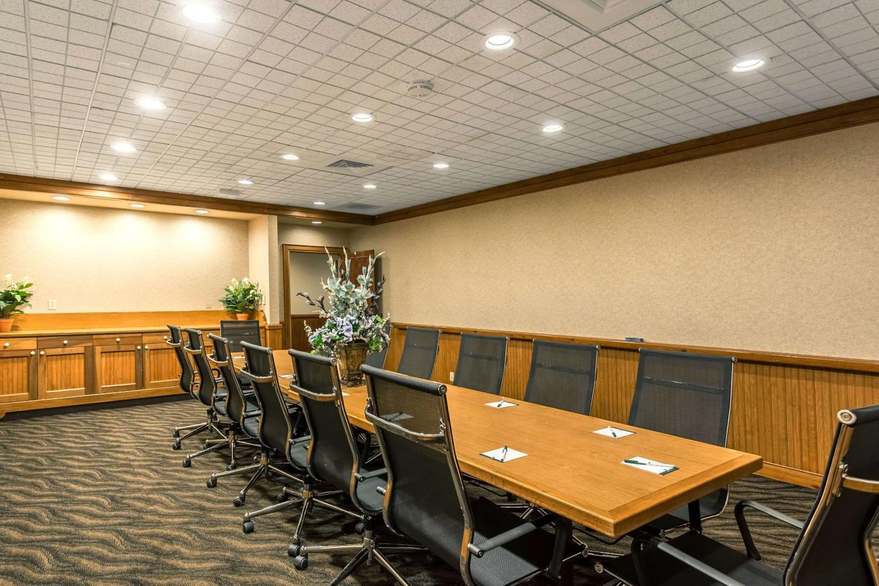 Meeting/conference room in Quality Inn & Suites Baton Rouge West - Port Allen
