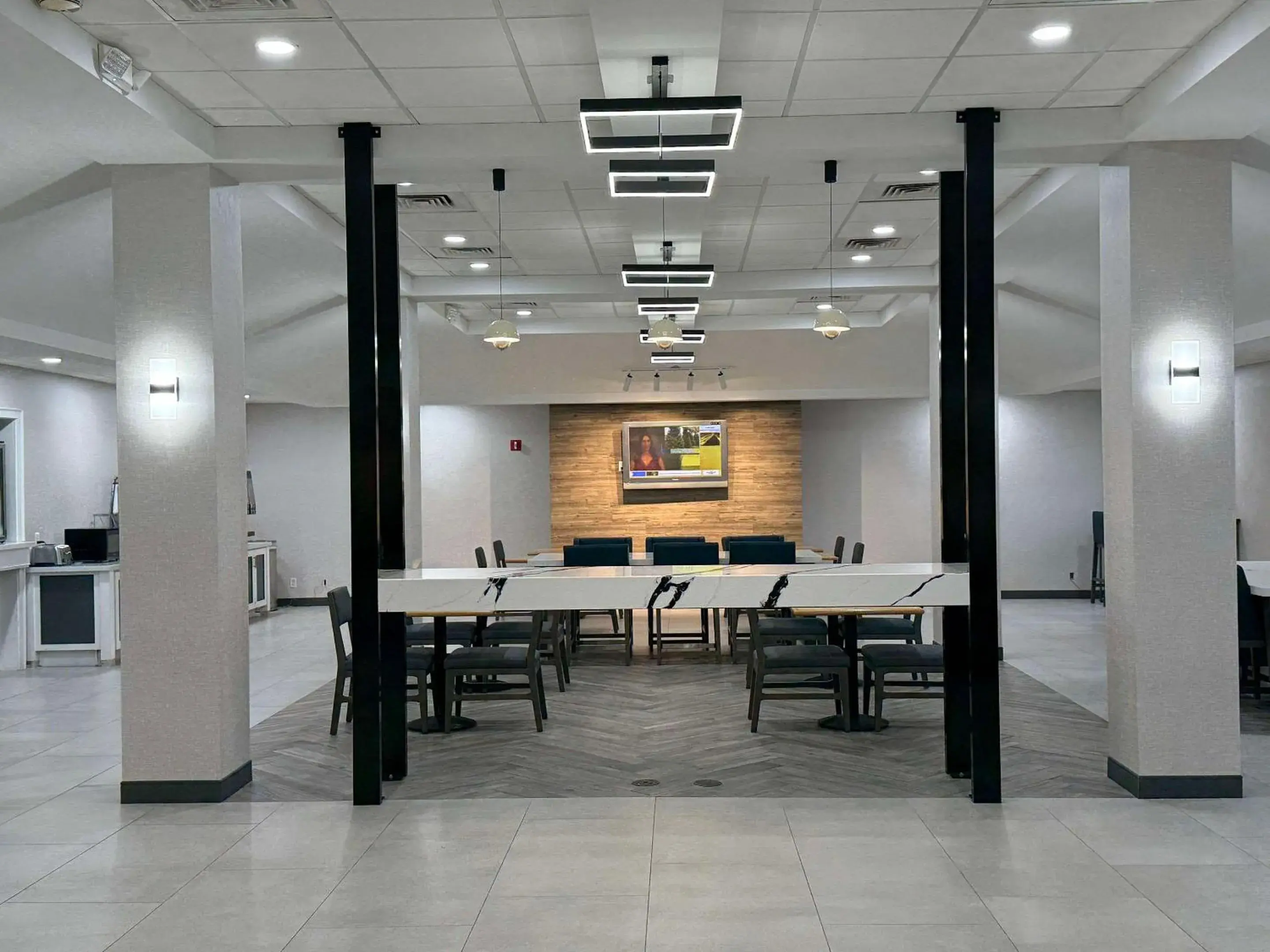 Breakfast in Quality Inn & Suites Baton Rouge West - Port Allen Breakfast in Quality Inn & Suites Baton Rouge West - Port Allen