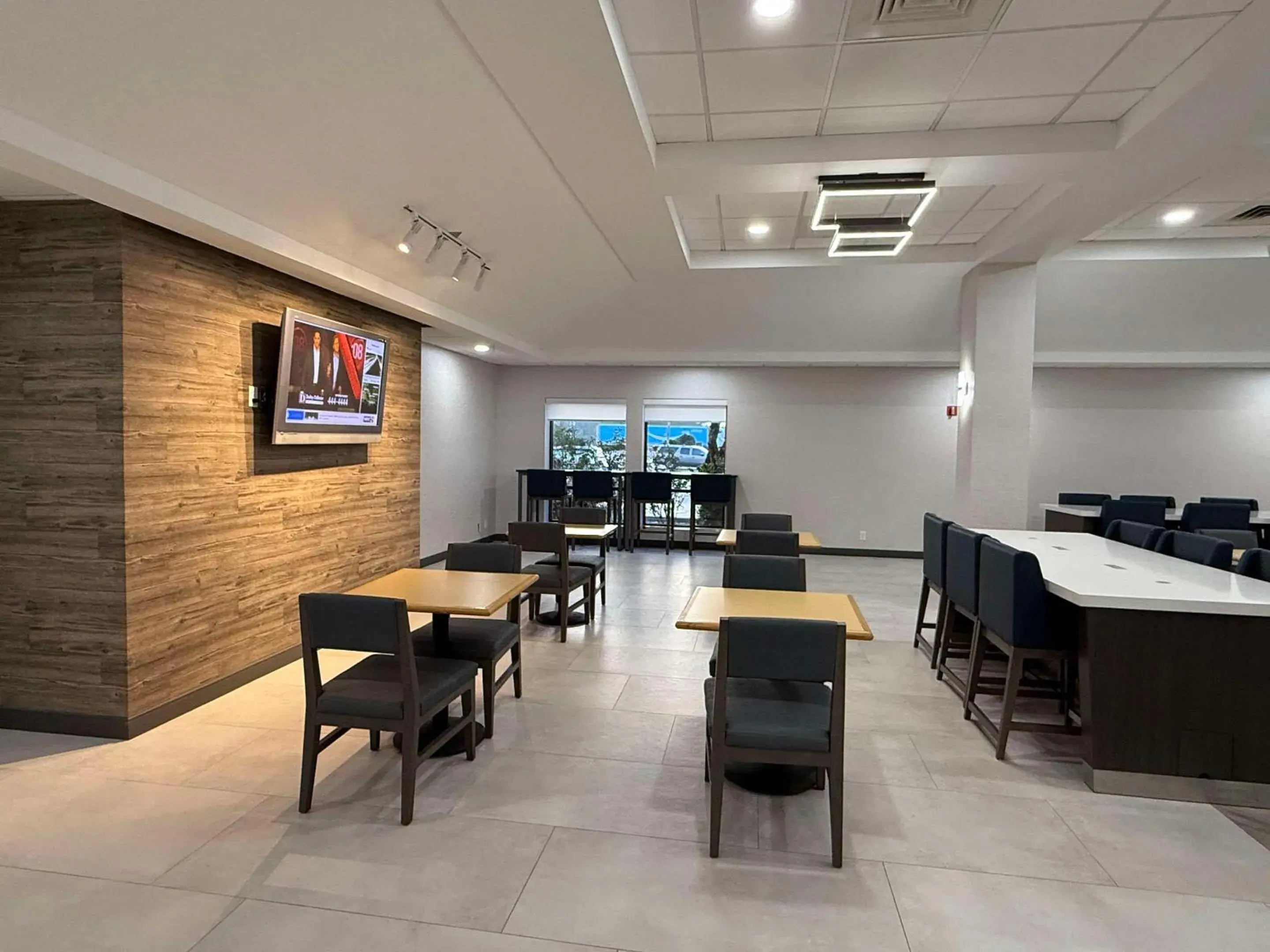 Breakfast in Quality Inn & Suites Baton Rouge West - Port Allen Breakfast in Quality Inn & Suites Baton Rouge West - Port Allen