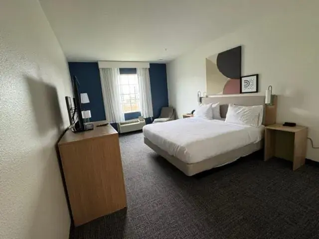 Bed in Quality Inn Opelousas Bed in Quality Inn Opelousas