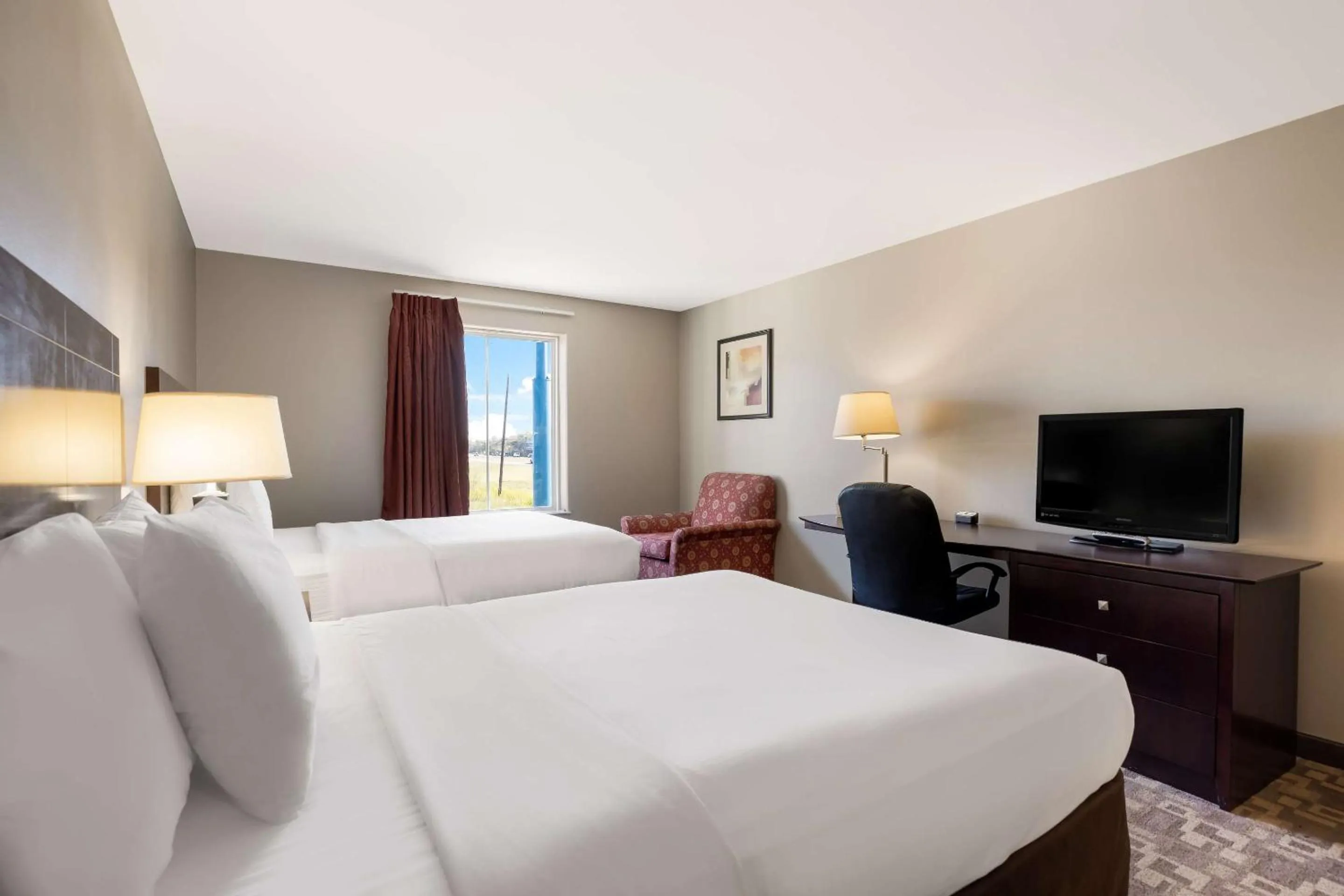 Bedroom, Bed in Suburban Studios Berwick - Morgan City