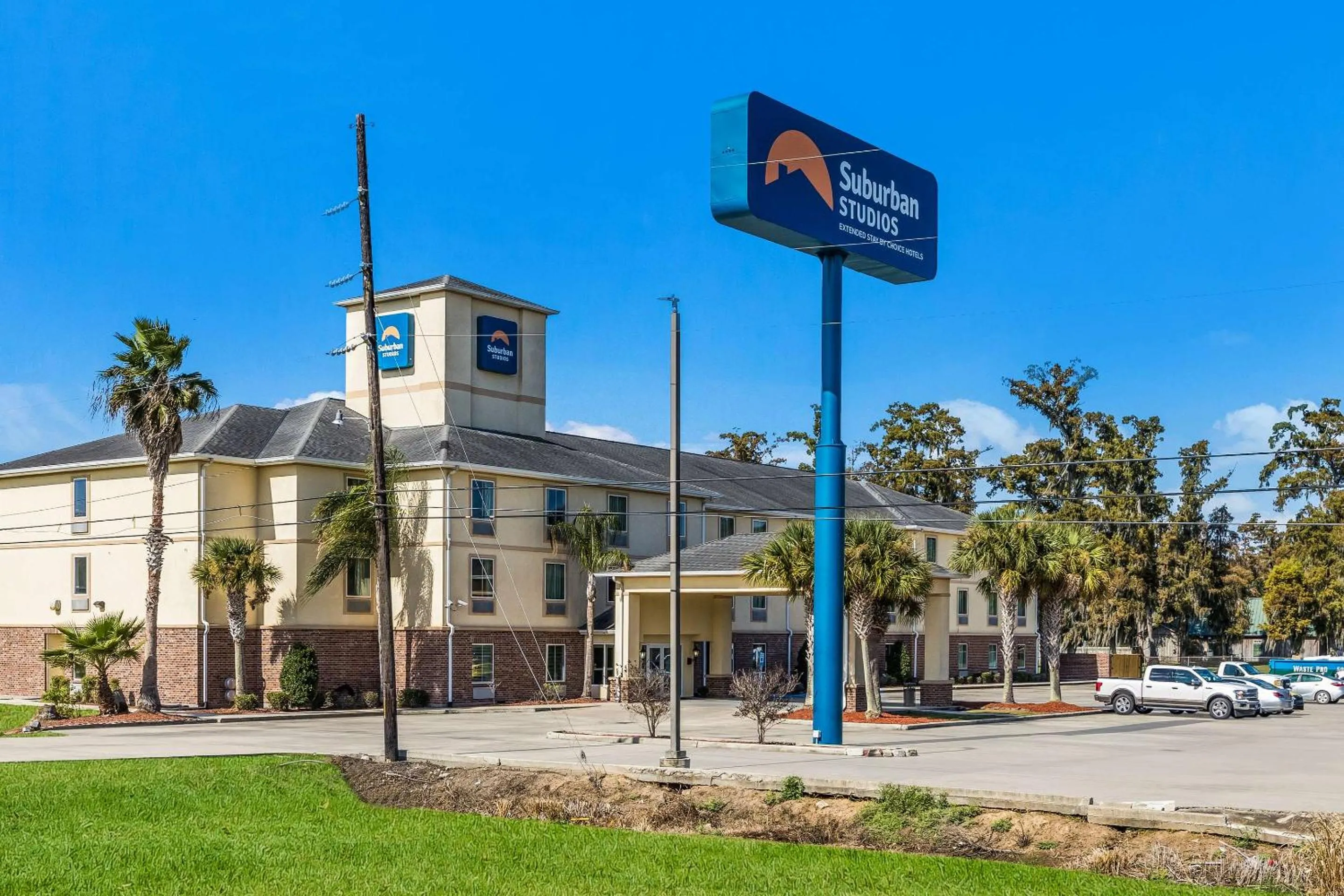 Property building in Suburban Studios Berwick - Morgan City