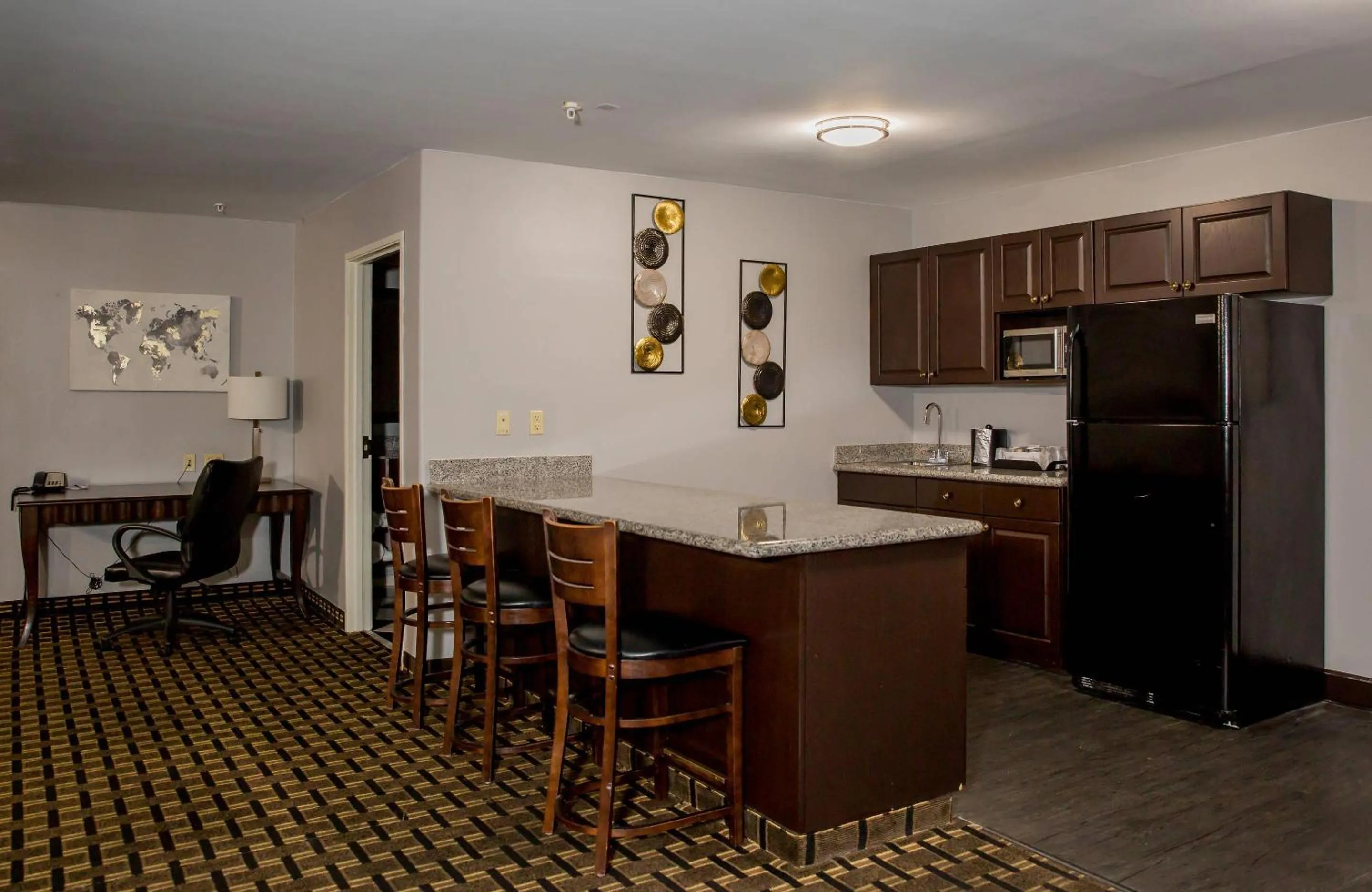 Bedroom in Evangeline Downs Hotel, an Ascend Collection Hotel