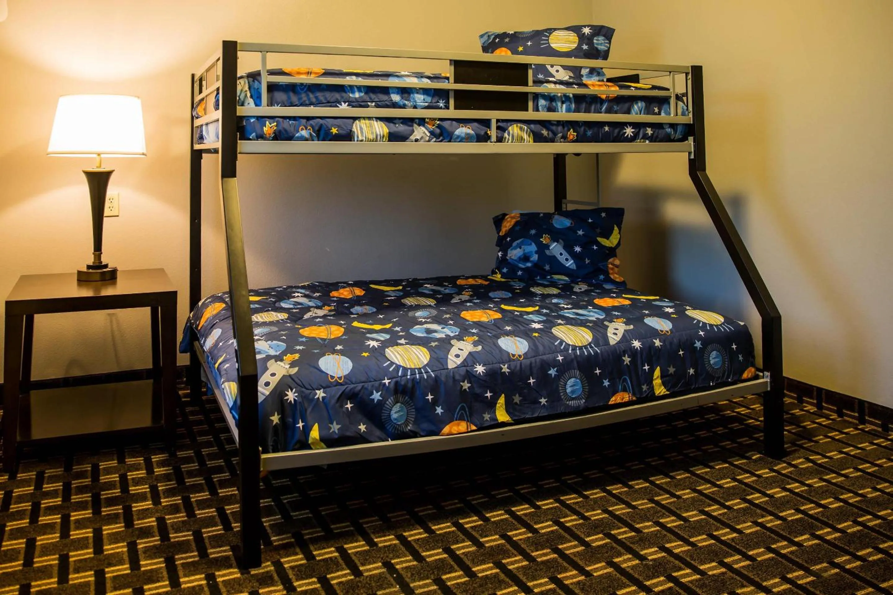 Bedroom, Bed in Evangeline Downs Hotel, an Ascend Collection Hotel