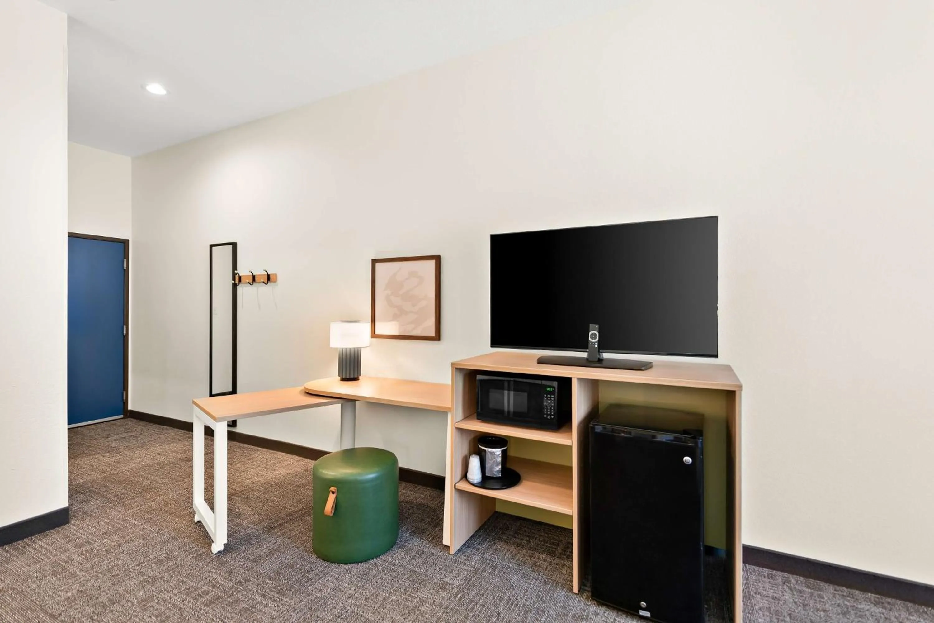 Bedroom in Comfort Inn & Suites Mansfield