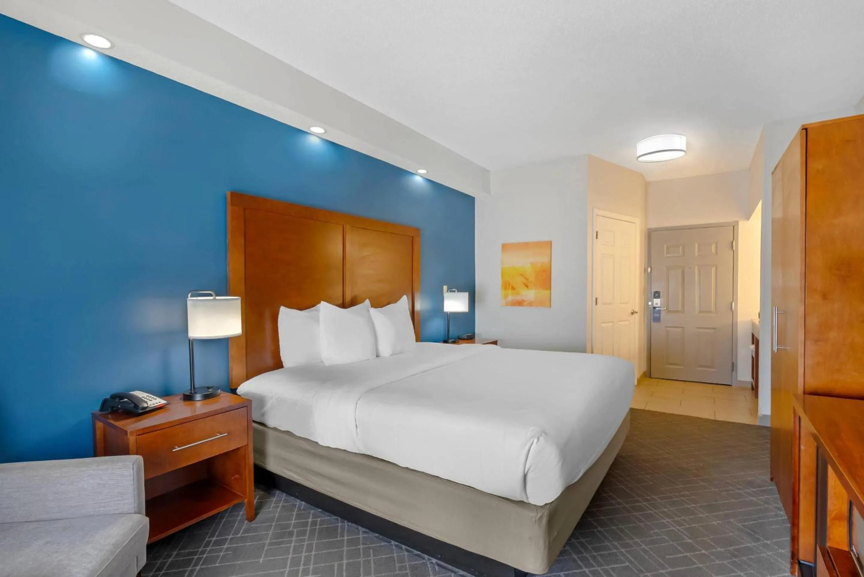 Bedroom, Bed in Comfort Inn West Monroe near Sports & Events Center