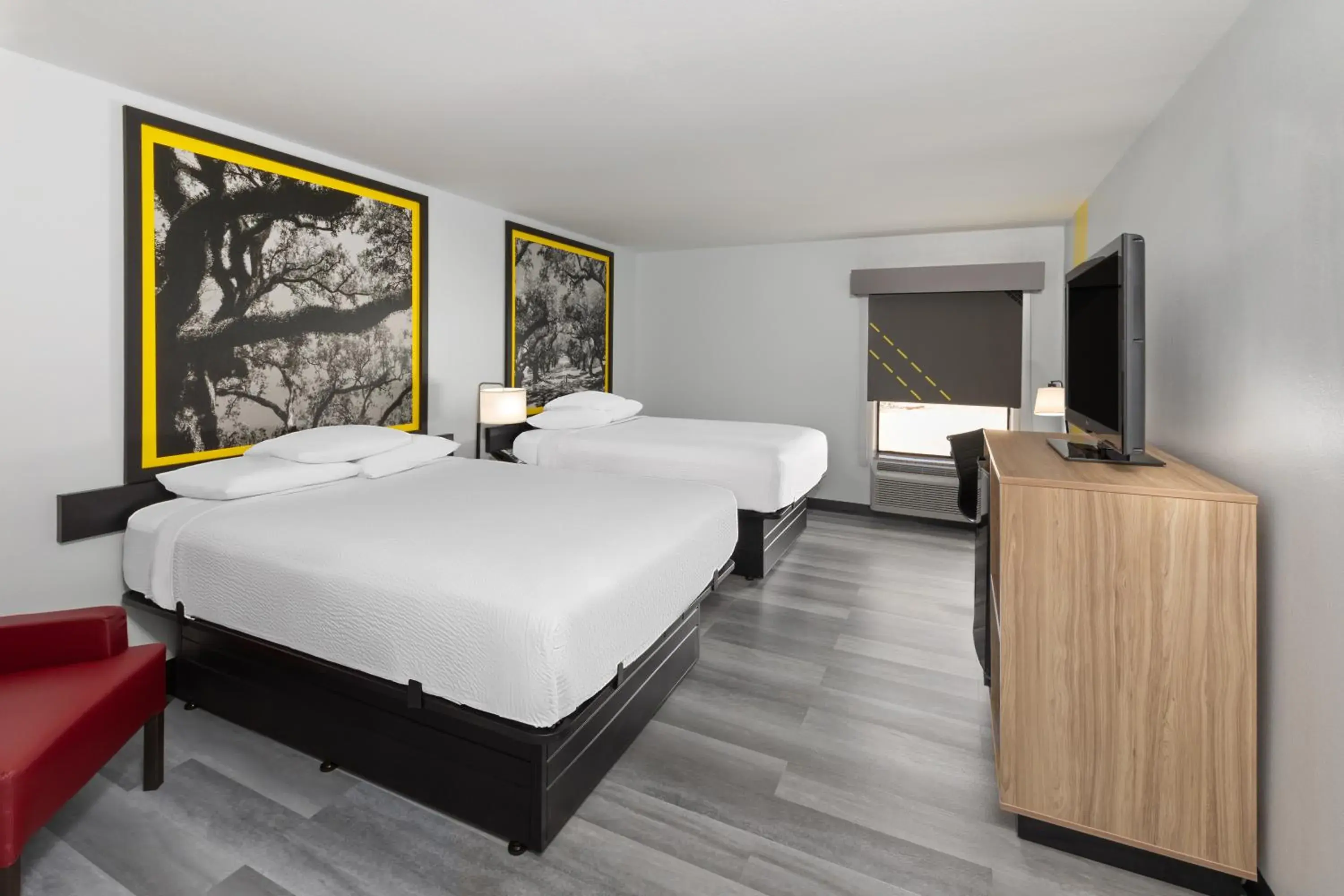 View (from property/room), Bed in Super 8 by Wyndham Alexandria LA View (from property/room), Bed in Super 8 by Wyndham Alexandria LA