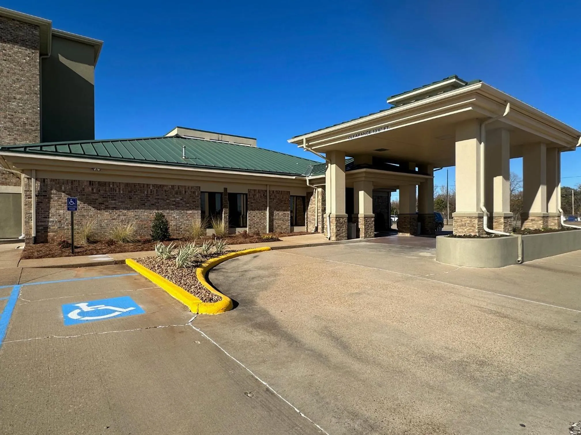 Property building in Super 8 by Wyndham Alexandria LA