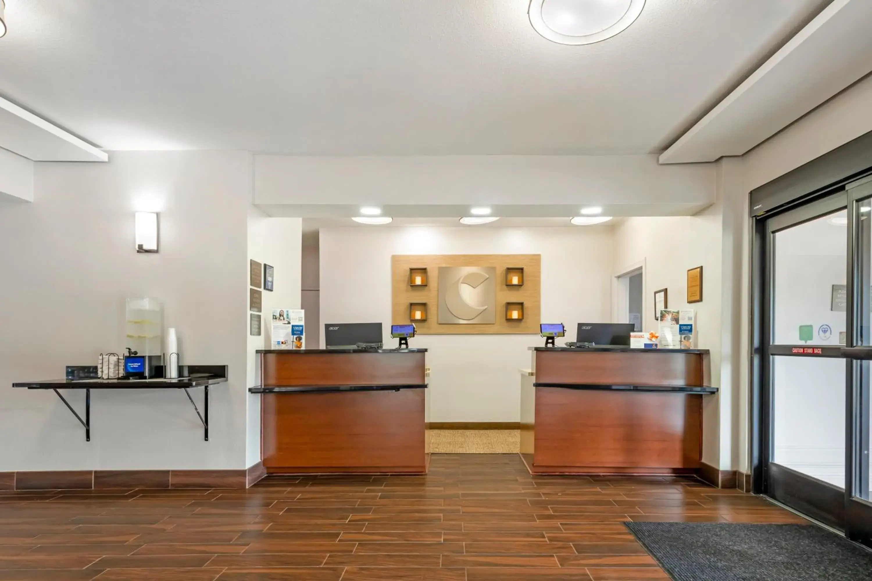 Lobby or reception in Comfort Inn & Suites Covington - Mandeville Lobby or reception in Comfort Inn & Suites Covington - Mandeville