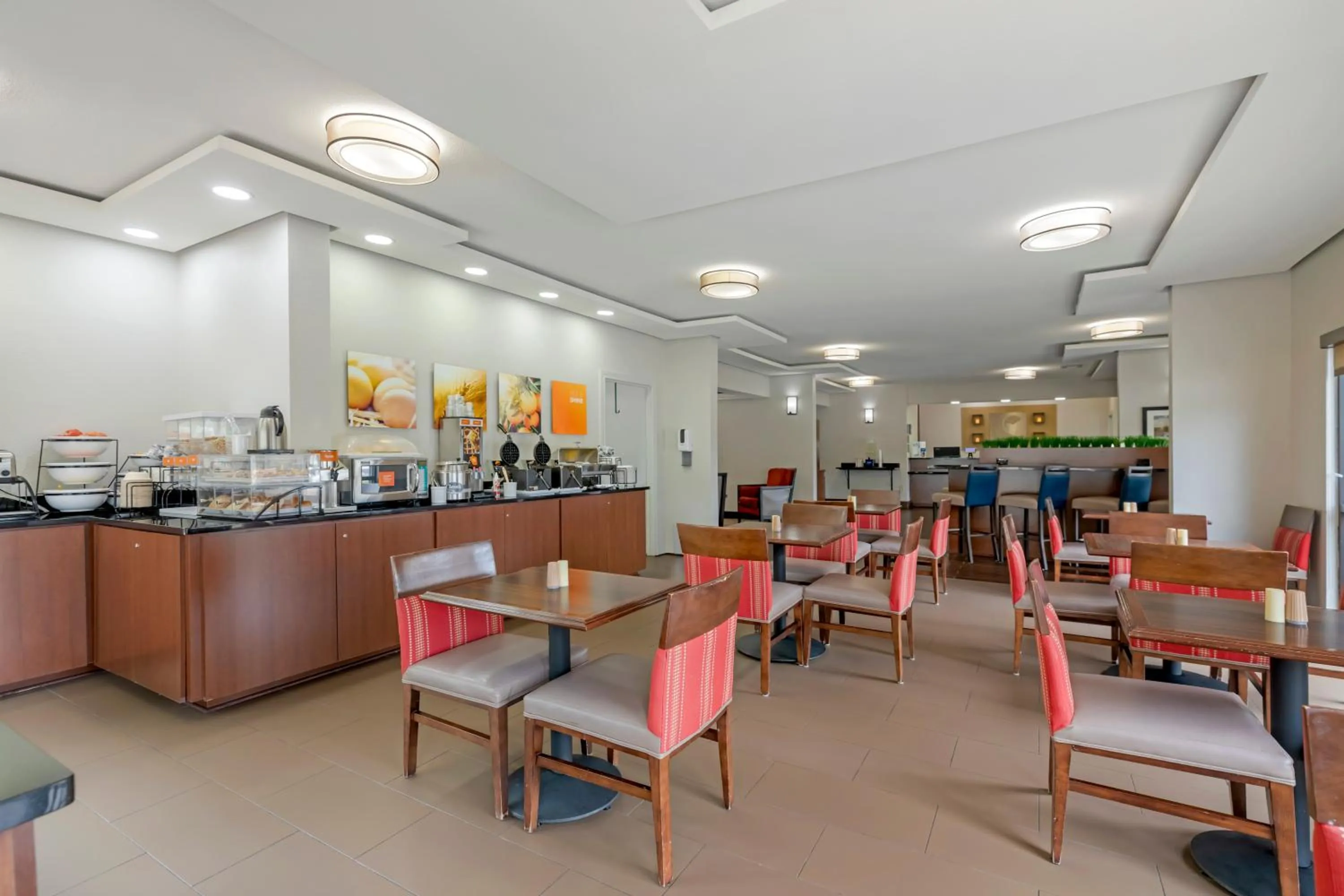 Food and drinks in Comfort Inn & Suites Covington - Mandeville