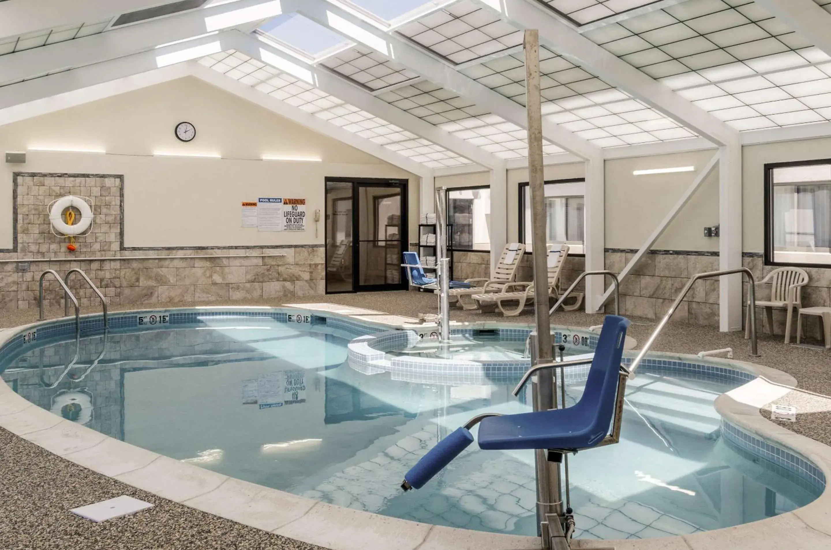 Swimming pool in Comfort Inn & Suites West Springfield Swimming pool in Comfort Inn & Suites West Springfield