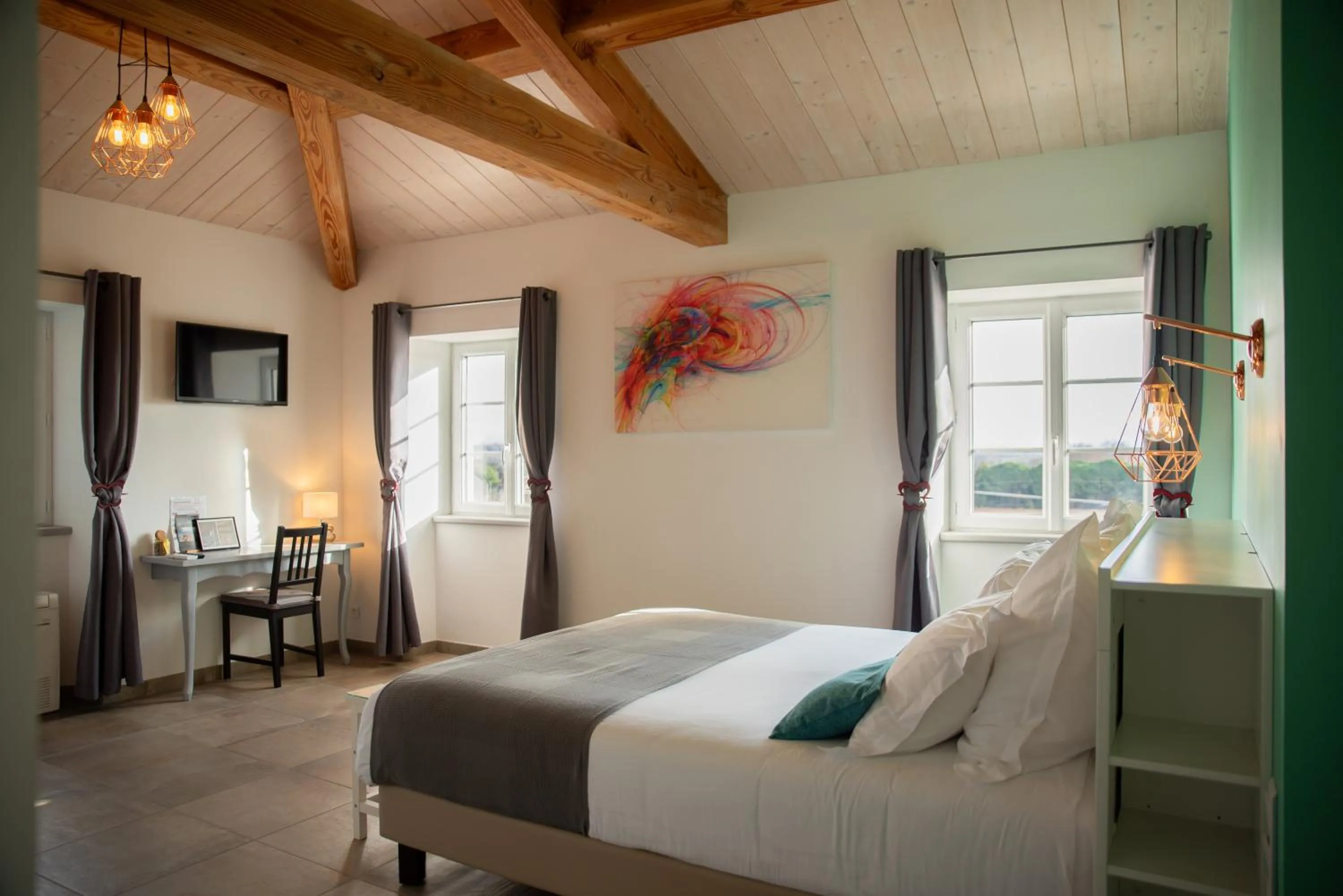 Photo of the whole room, Bed in DOMAINE FORVENT