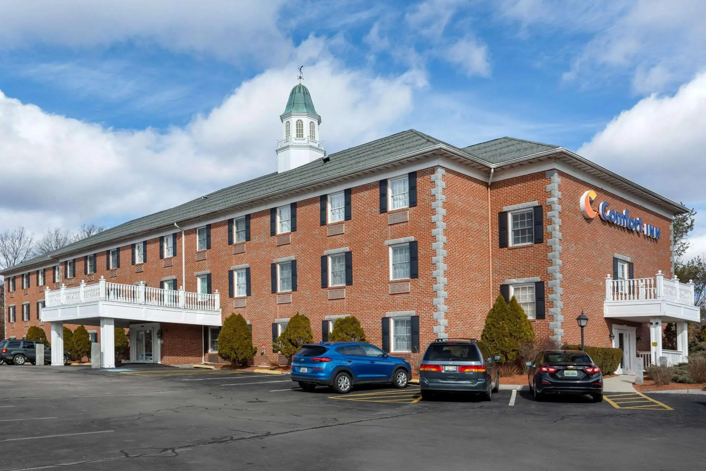 Property building in Comfort Inn Auburn-Worcester Property building in Comfort Inn Auburn-Worcester