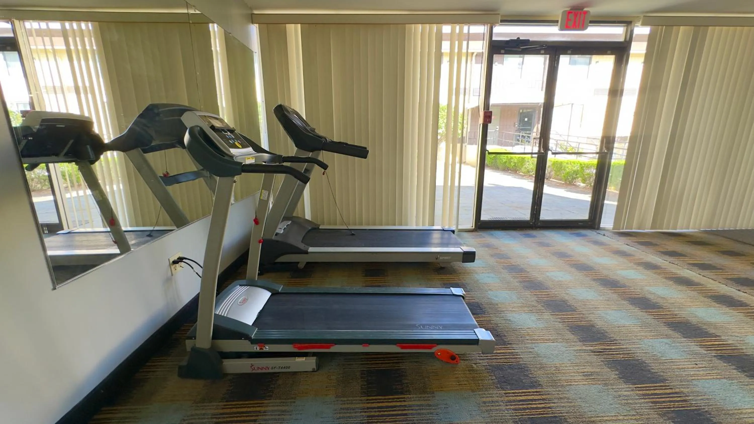 Fitness centre/facilities in Riverview Inn & Suites