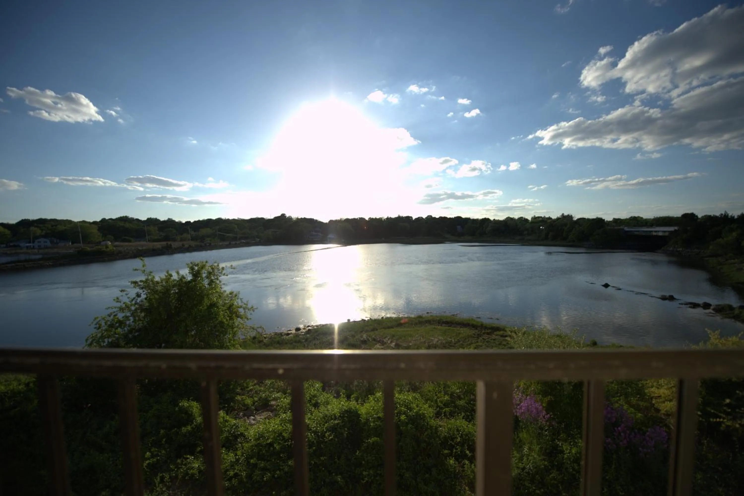 Sunset in Riverview Inn & Suites