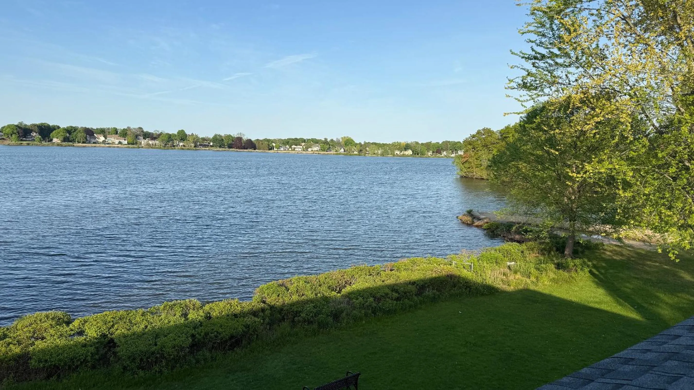 Lake view in Lakeside Inn