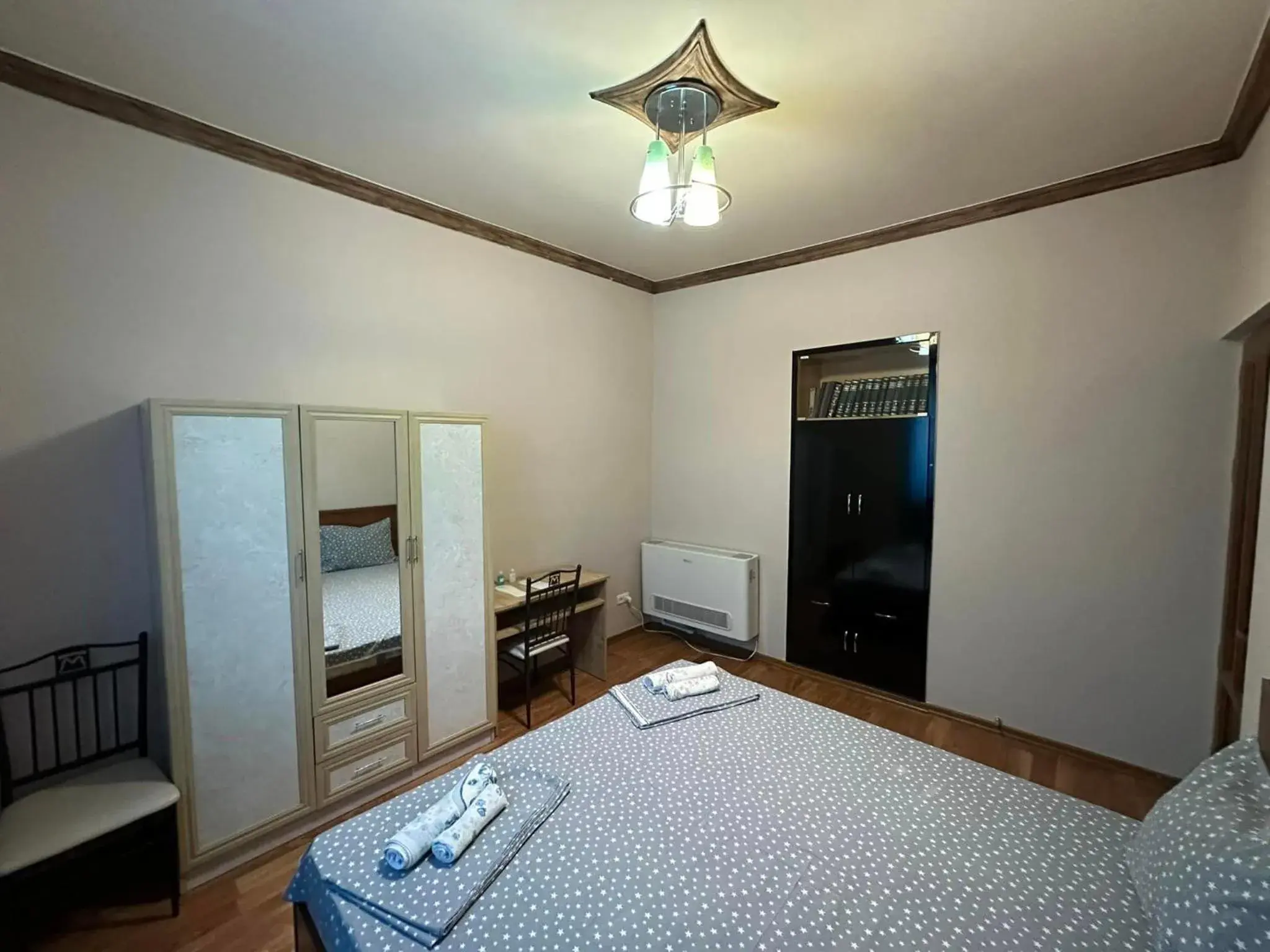 Budget Double Room in Li Yes Yerevan hotel Budget Double Room in Li Yes Yerevan hotel