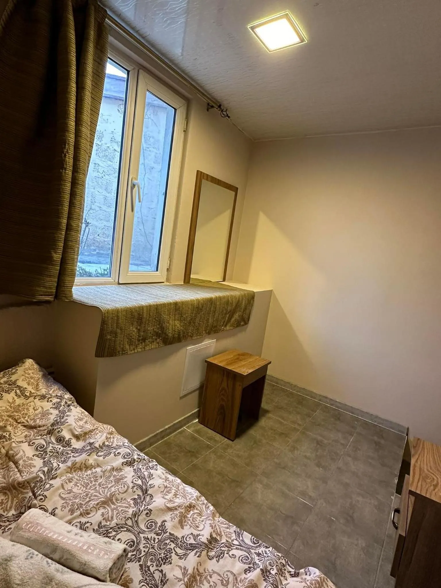 Bed in Li Yes Yerevan hotel