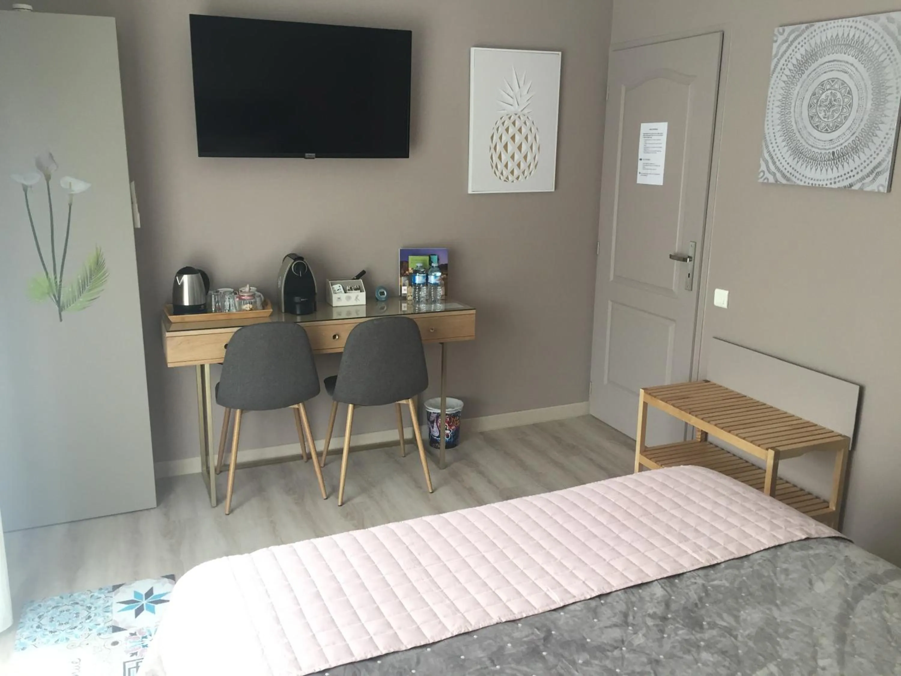 TV and multimedia, Bed in Chambre avec charme