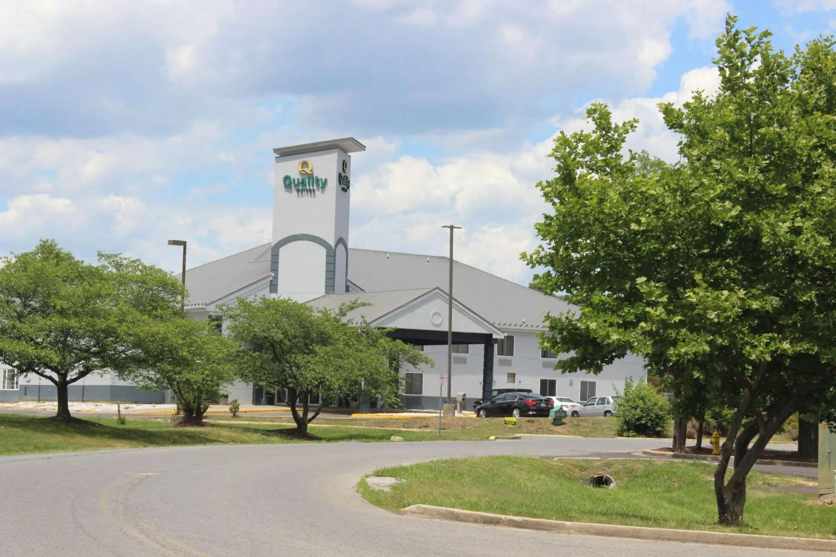 Property building in Quality Suites Waldorf Property building in Quality Suites Waldorf