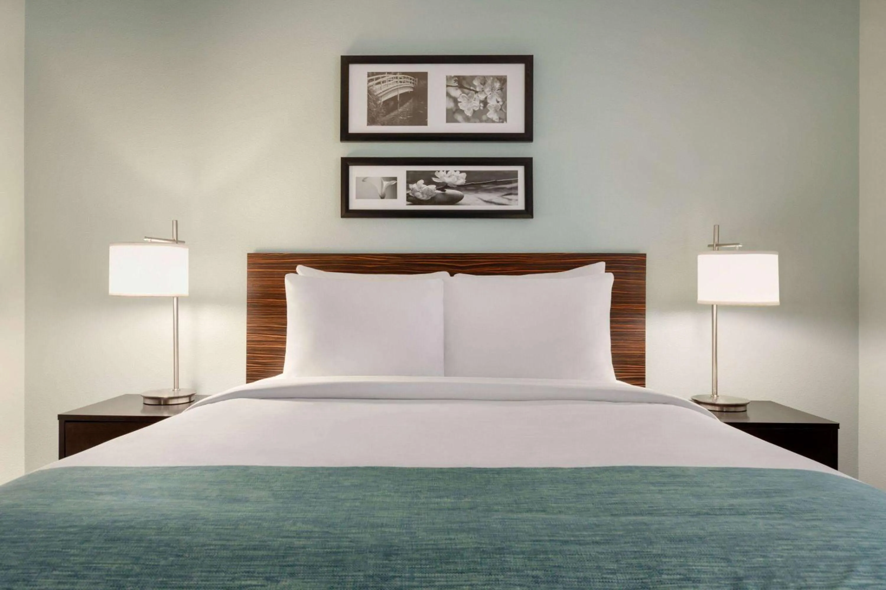 Photo of the whole room, Bed in Wingate by Wyndham Salisbury