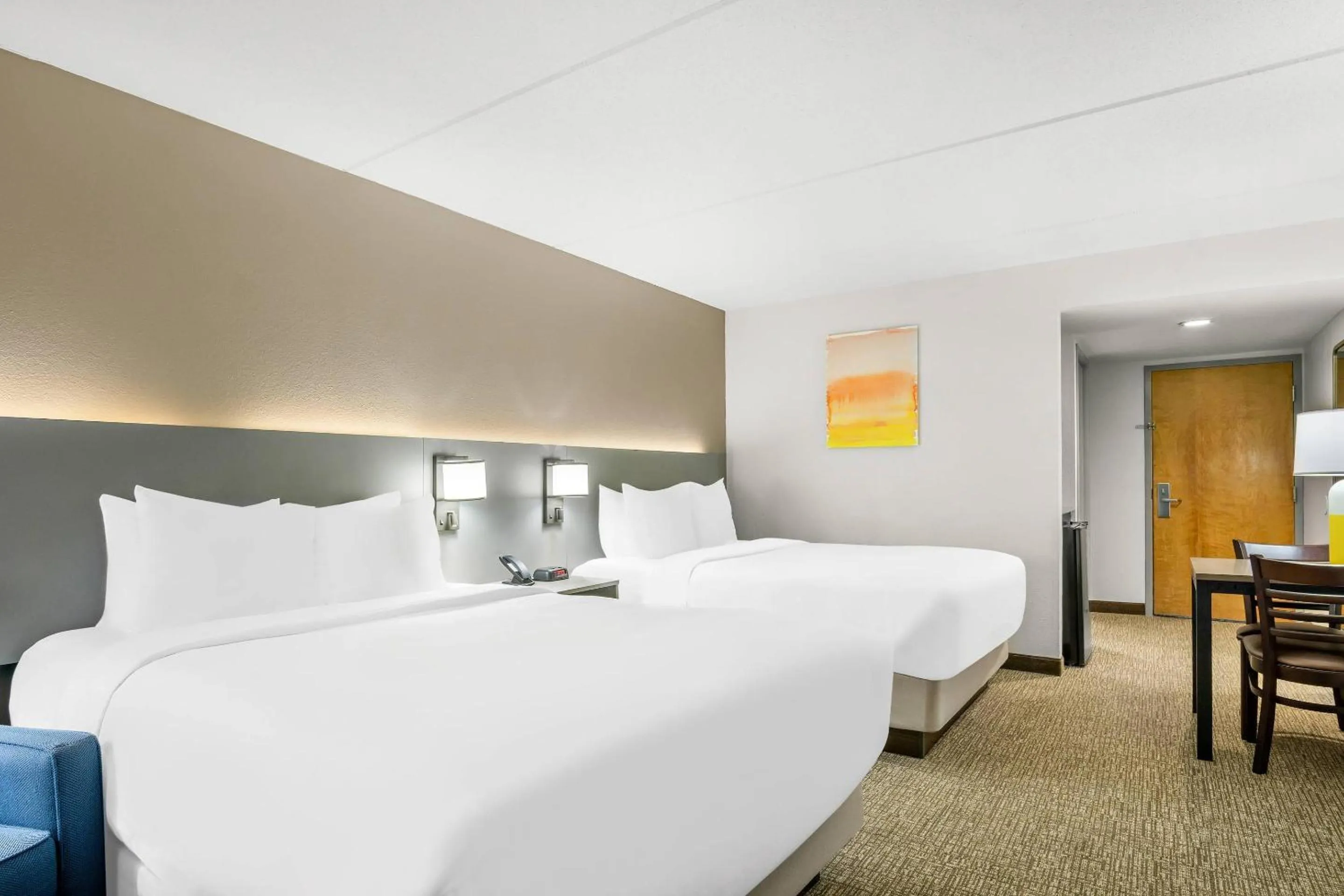 Bedroom, Bed in Comfort Inn Gold Coast