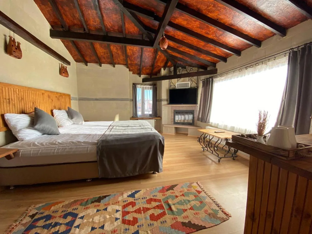 Photo of the whole room, Bed in Kapadokya Konak