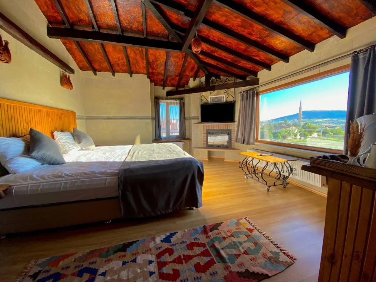 Photo of the whole room, Bed in Kapadokya Konak