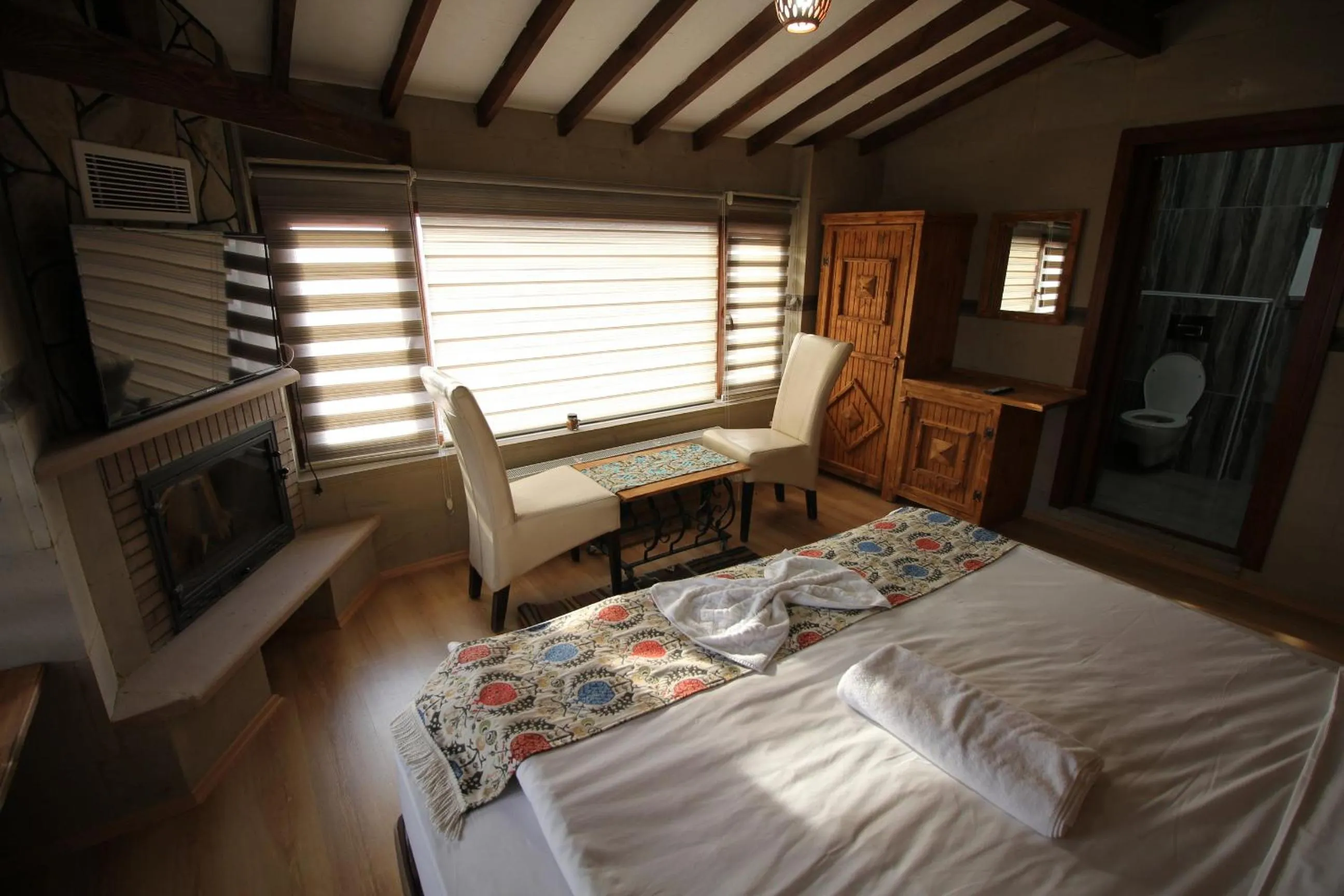 Bed in Kapadokya Konak