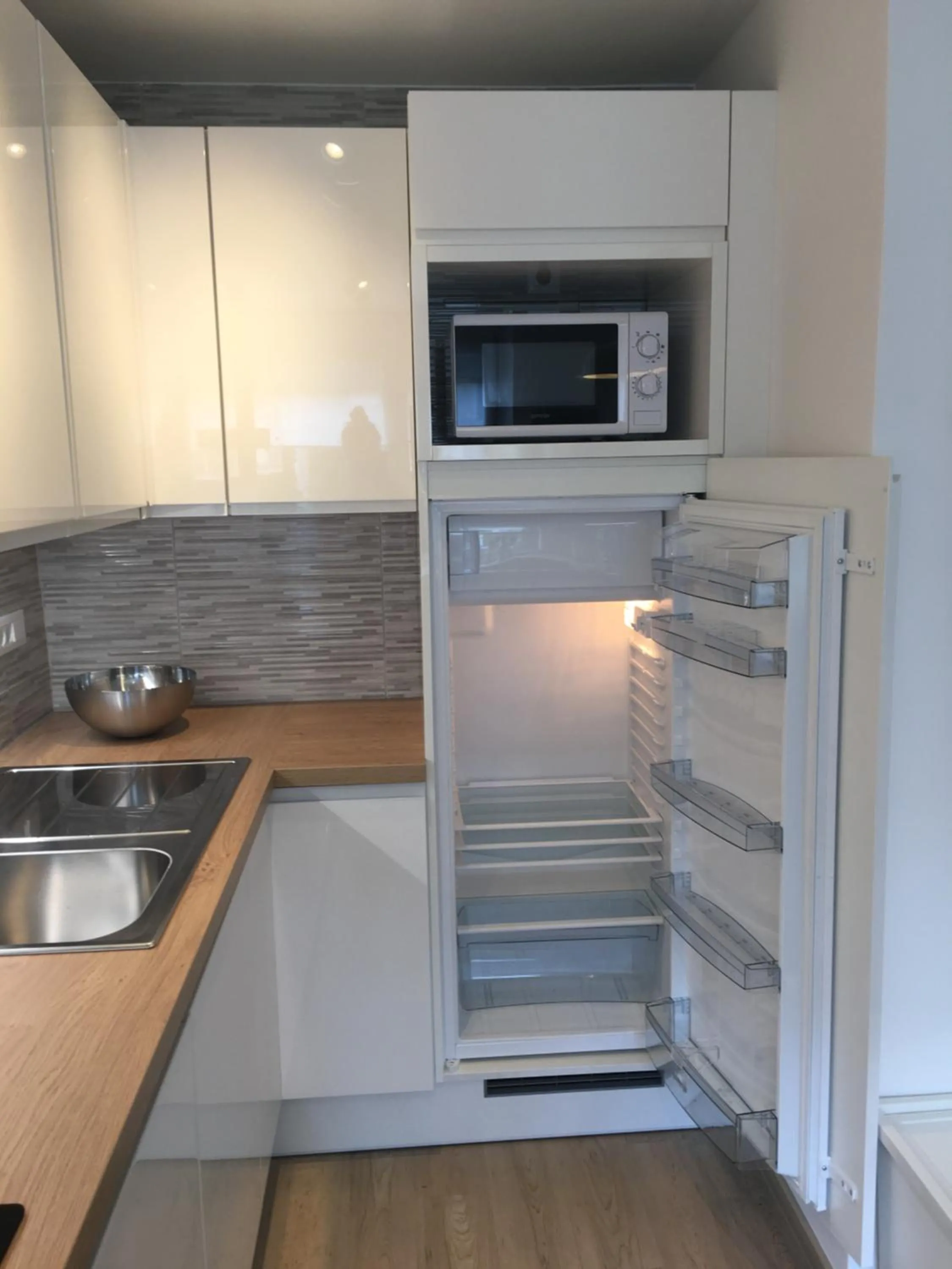 Kitchen or kitchenette in Apartment Galerija Bled