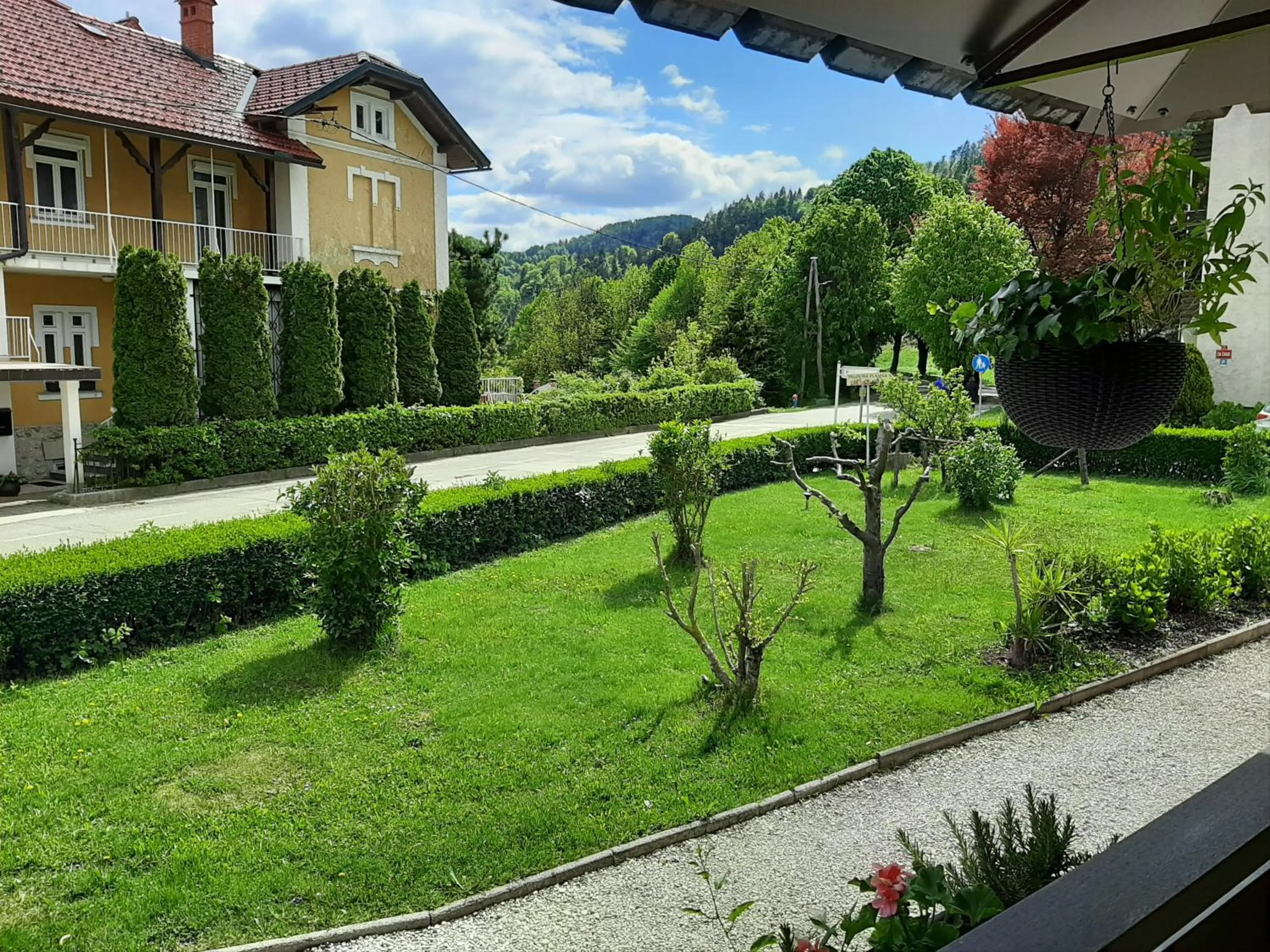 Garden view in Apartment Galerija Bled