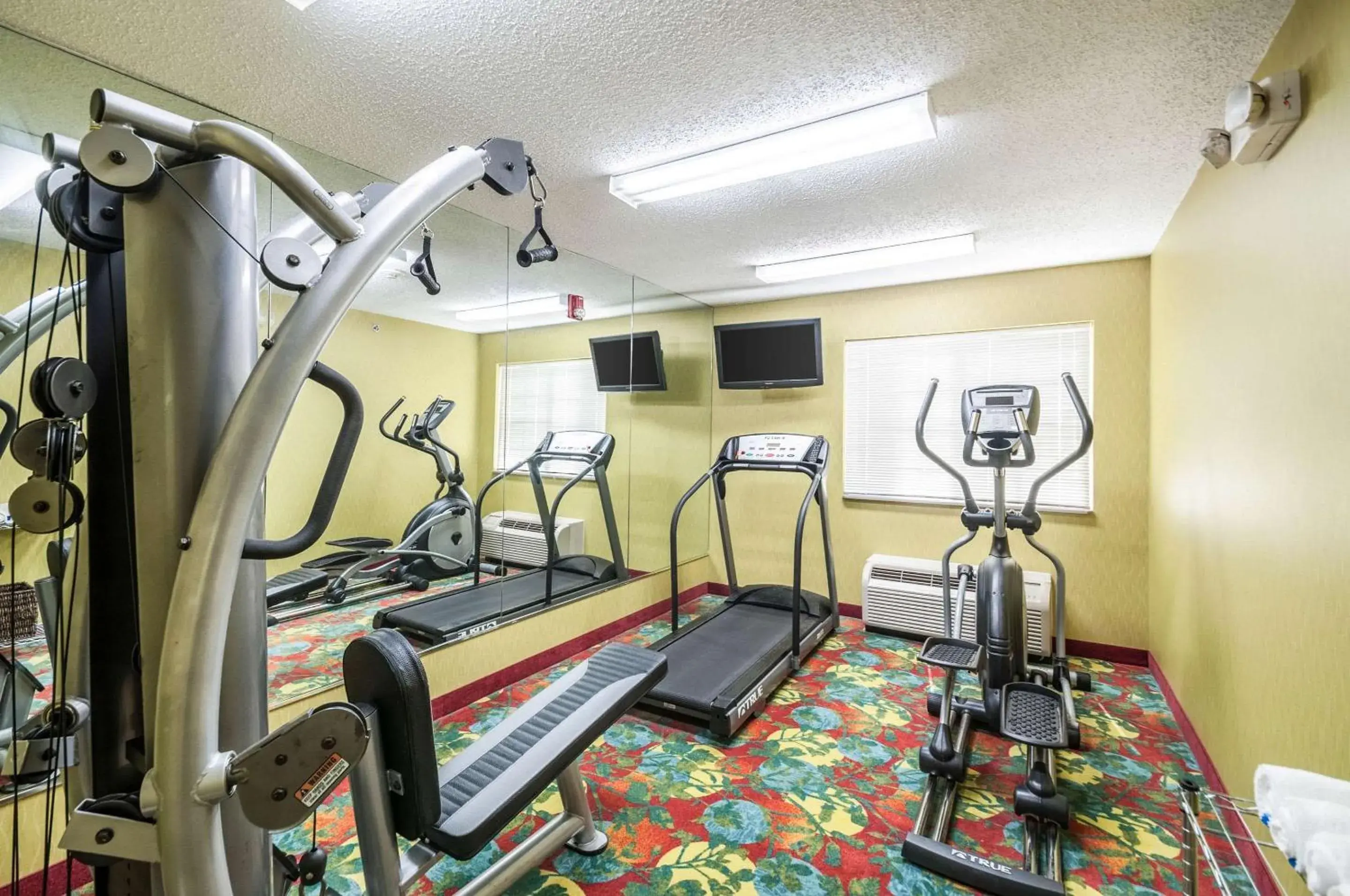 Fitness centre/facilities in MainStay Suites Frederick Fitness centre/facilities in MainStay Suites Frederick