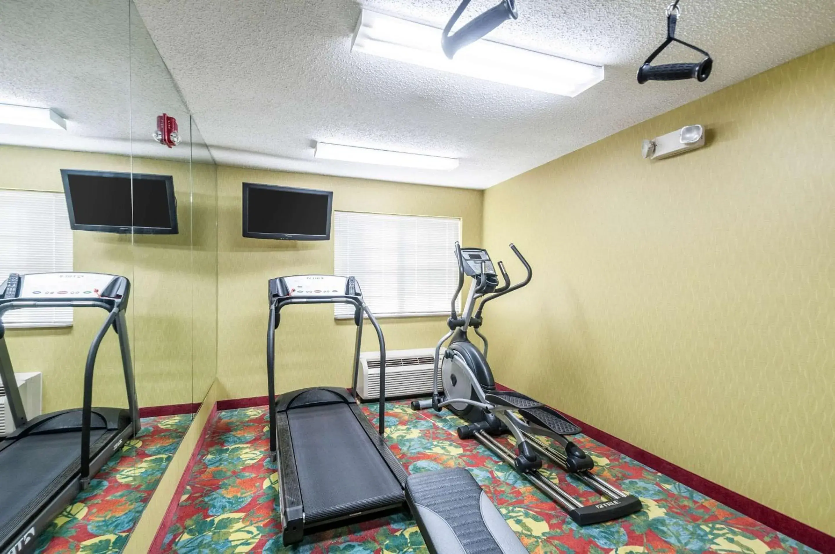 Fitness centre/facilities in MainStay Suites Frederick Fitness centre/facilities in MainStay Suites Frederick