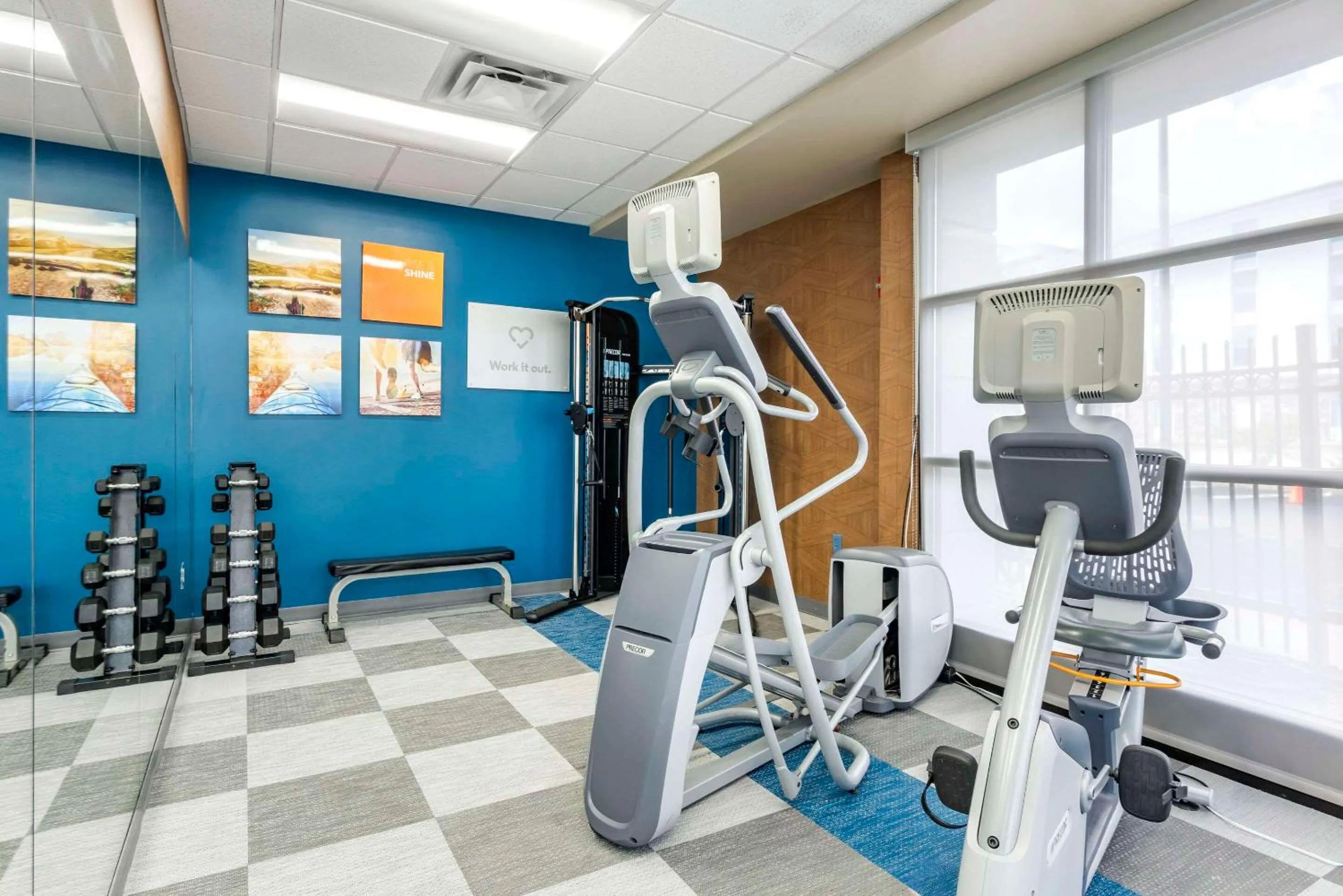 Fitness centre/facilities in Comfort Suites Ocean City West