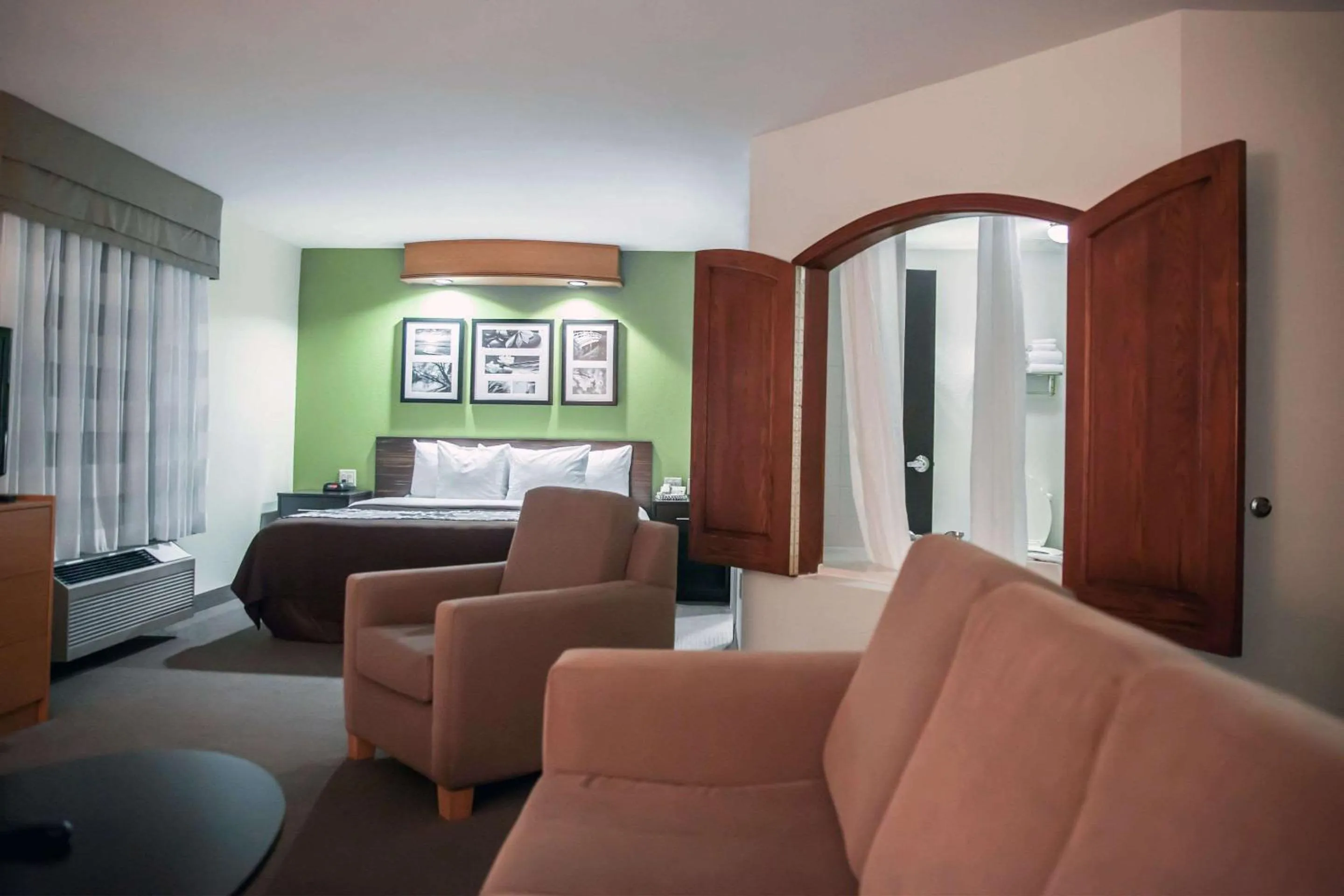 Bedroom in Sleep Inn & Suites