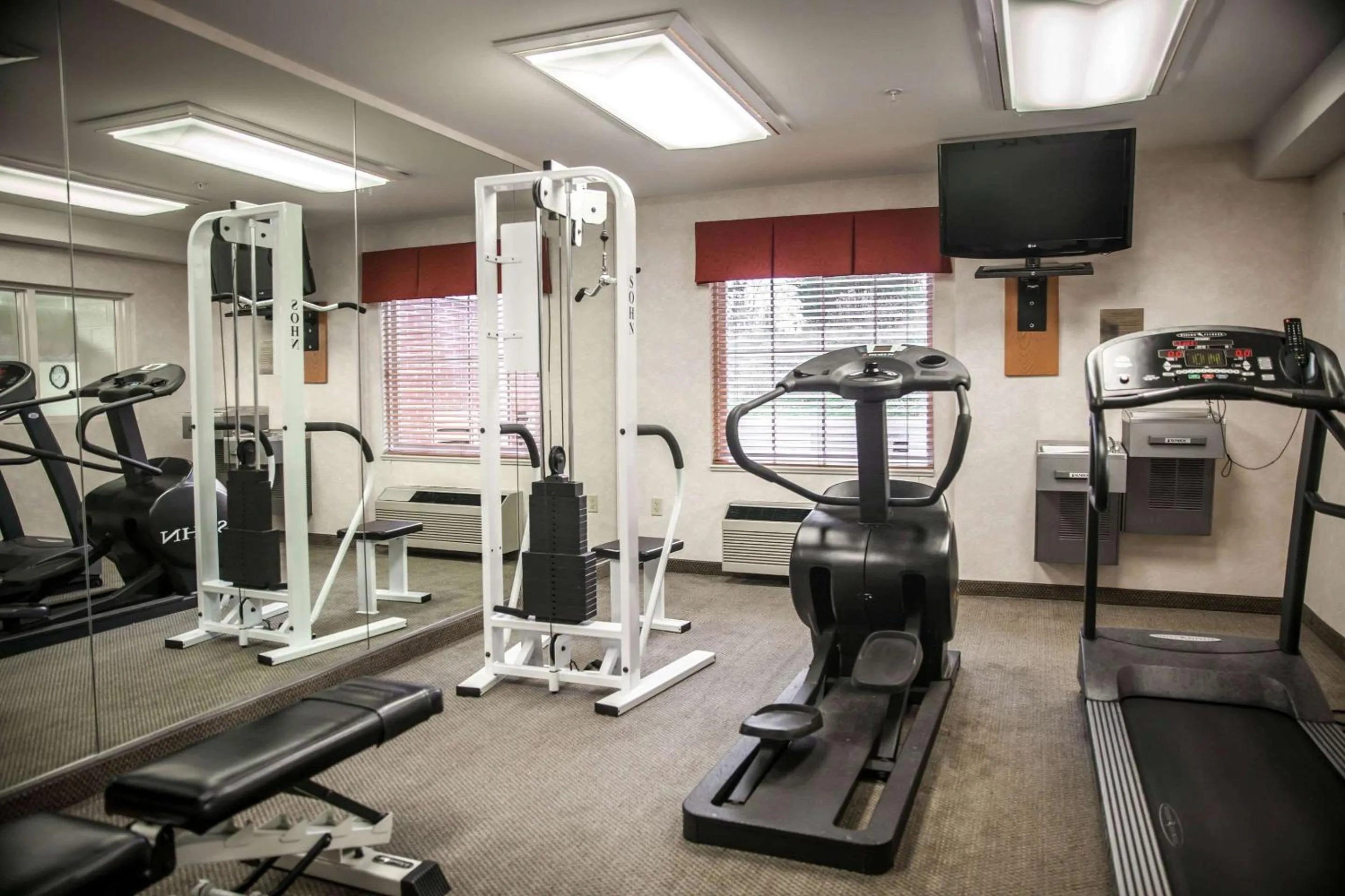 Fitness centre/facilities in Sleep Inn & Suites