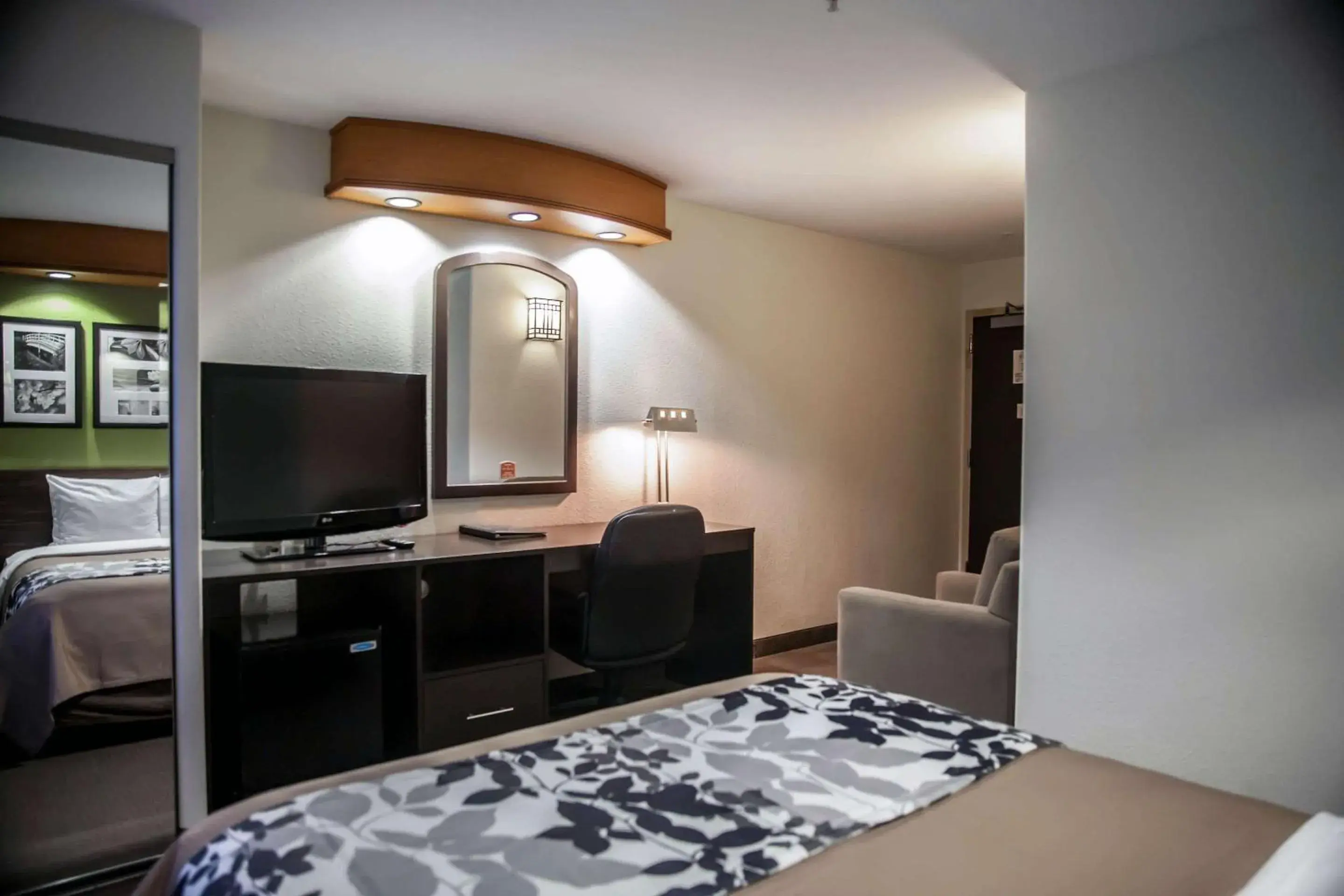 Photo of the whole room in Sleep Inn & Suites Photo of the whole room in Sleep Inn & Suites