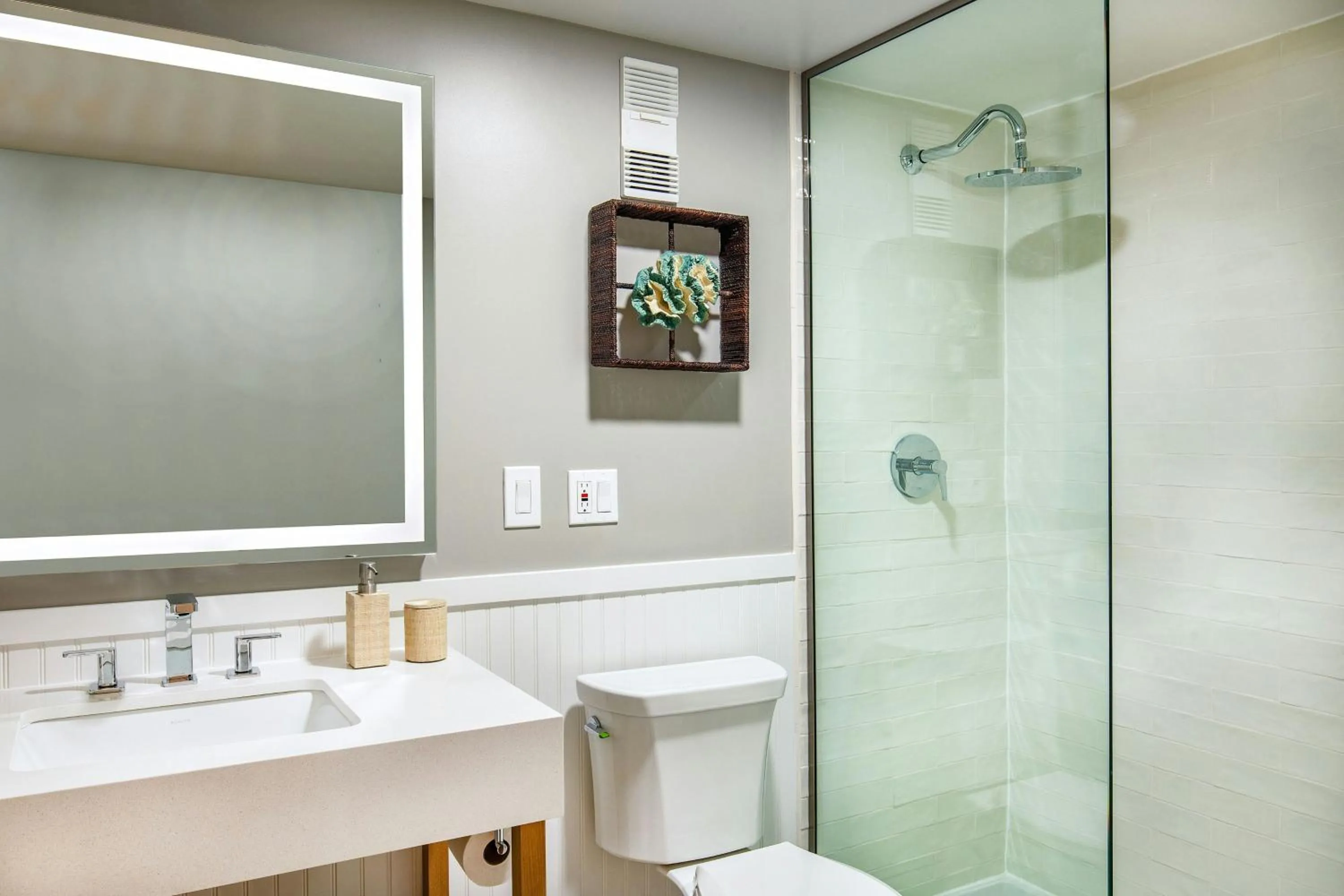 Bathroom in Ashore Oceanfront Hotel