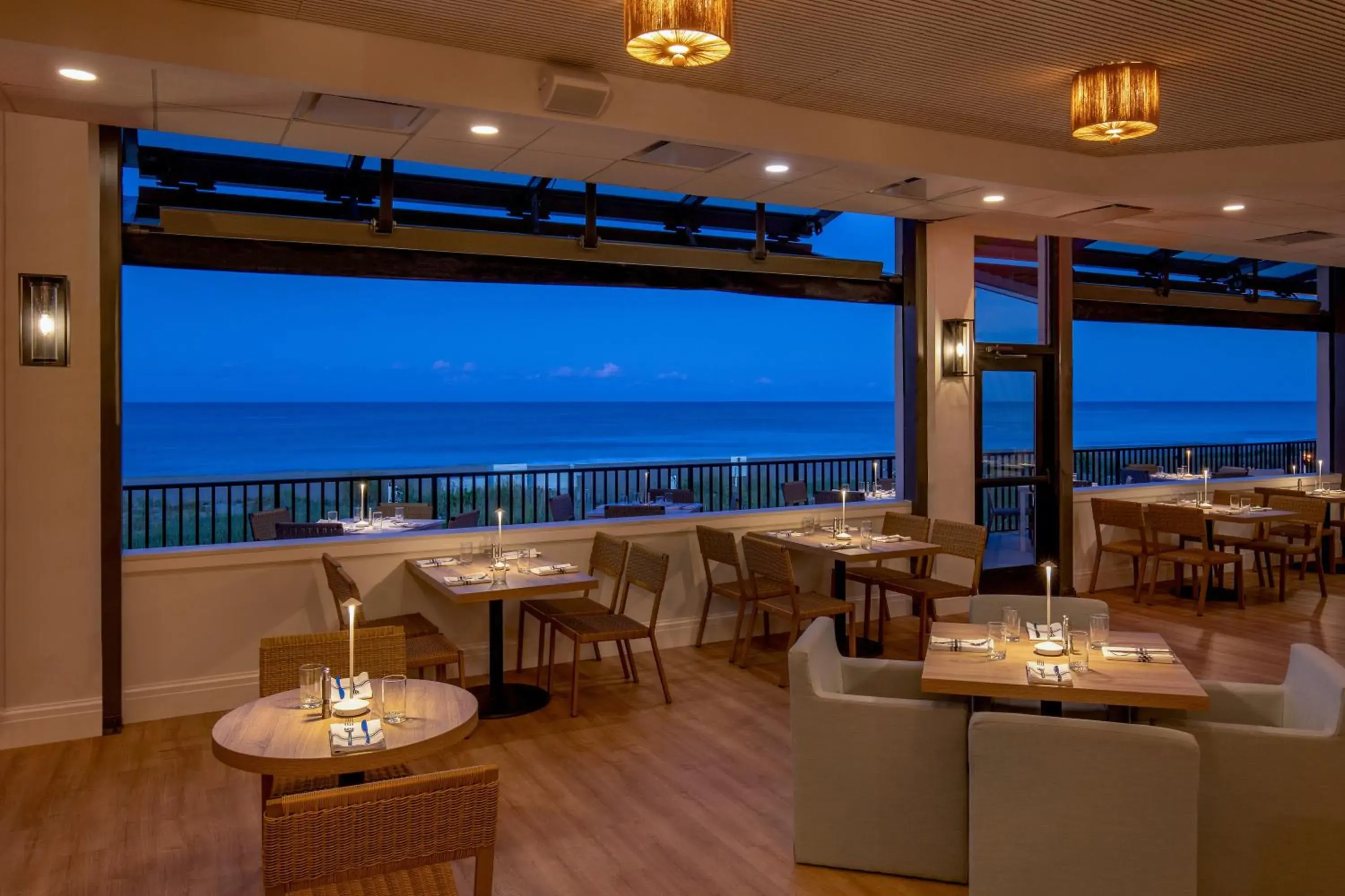 Restaurant/places to eat in Ashore Resort & Beach Club Restaurant/places to eat in Ashore Resort & Beach Club