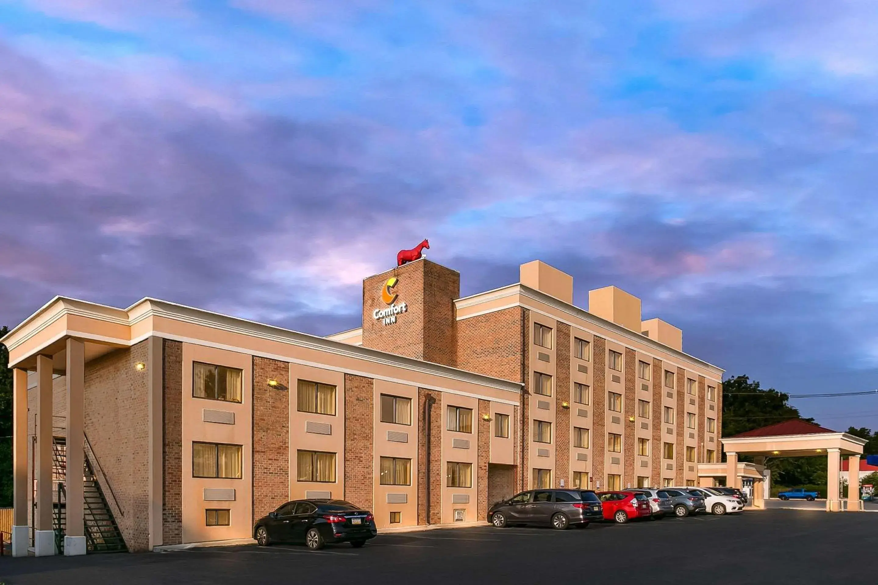 Property building in Comfort Inn Red Horse Frederick Property building in Comfort Inn Red Horse Frederick