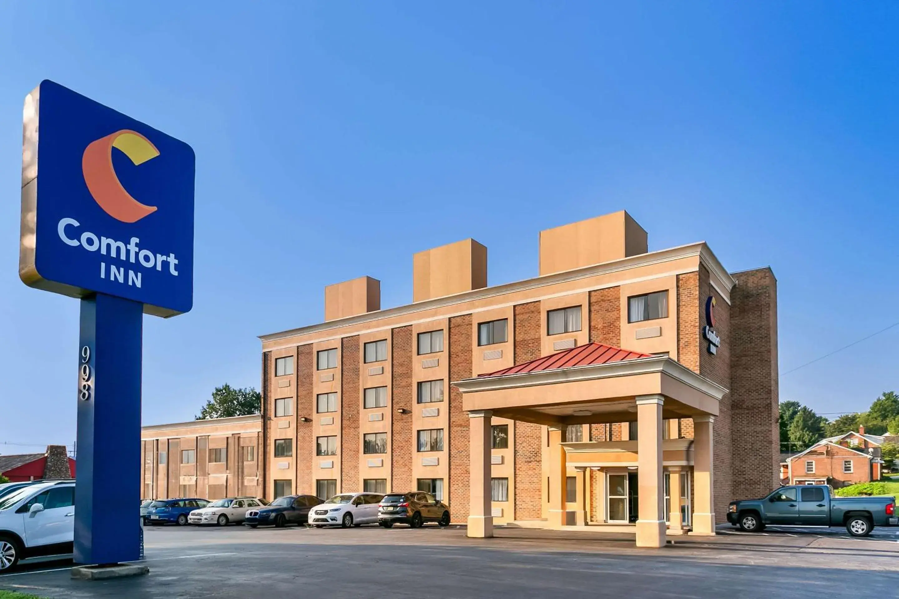 Property building in Comfort Inn Red Horse Frederick Property building in Comfort Inn Red Horse Frederick