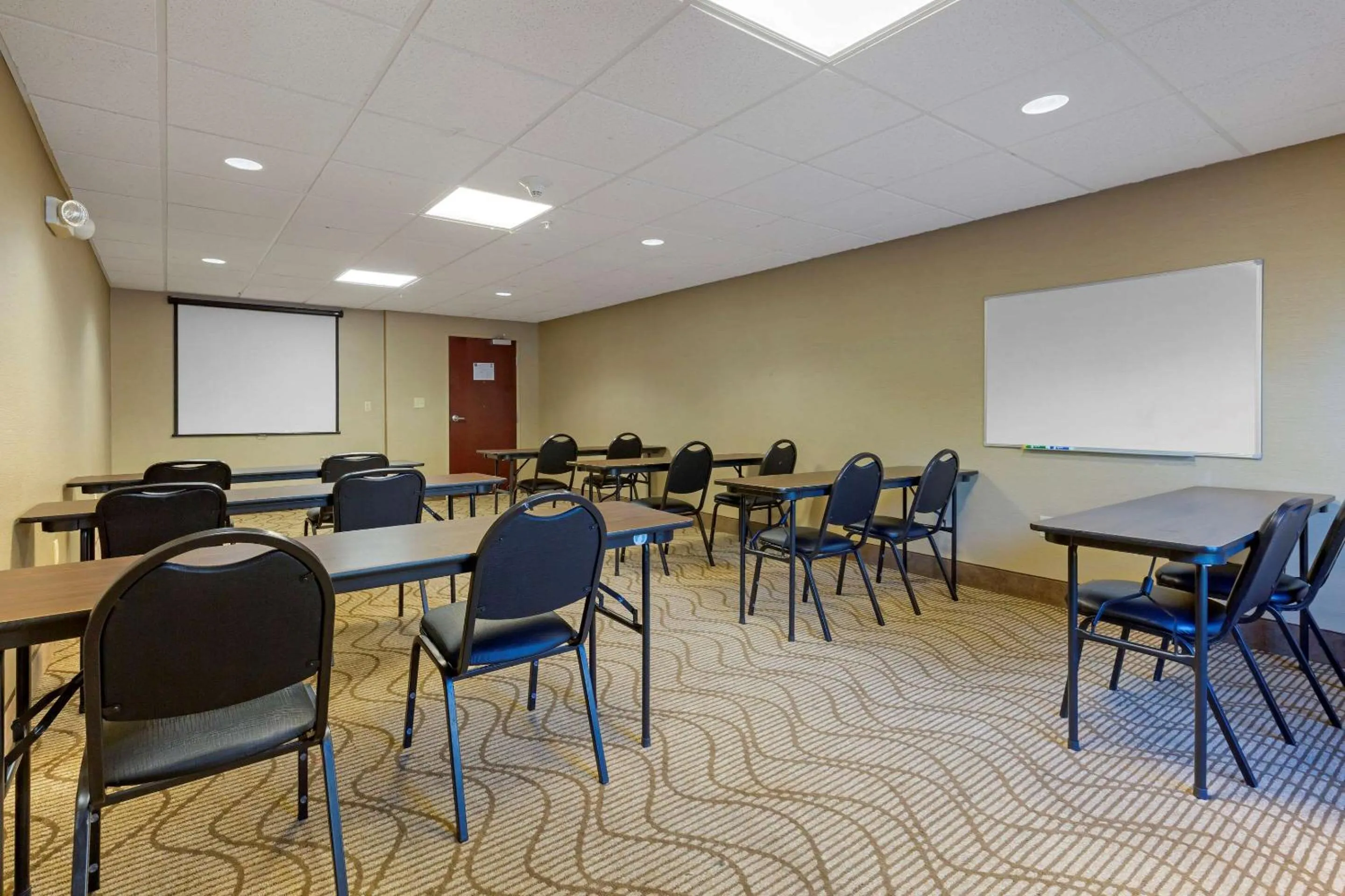 On site in Comfort Inn & Suites Cambridge