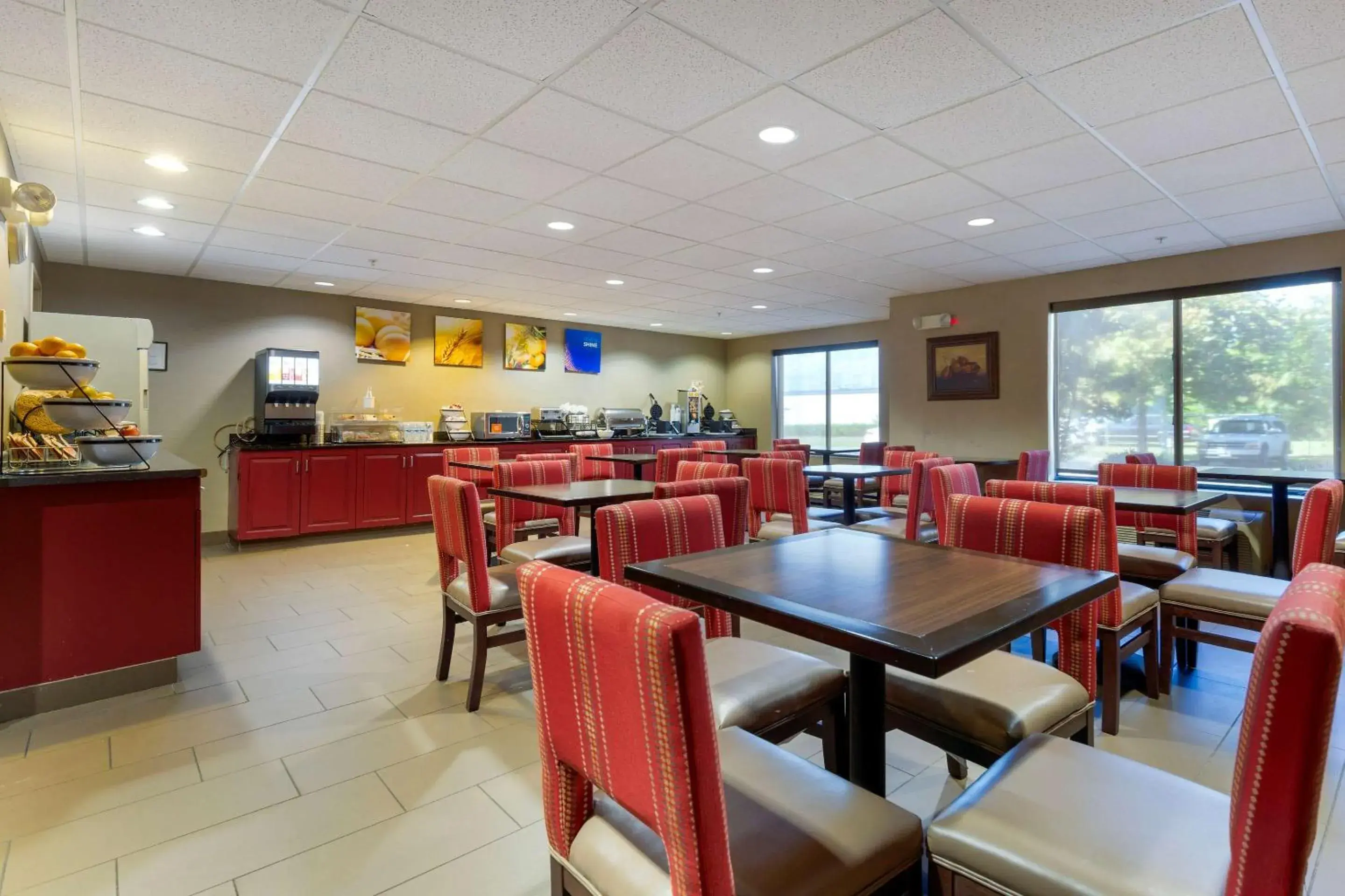 Restaurant/places to eat in Comfort Inn & Suites Cambridge Restaurant/places to eat in Comfort Inn & Suites Cambridge
