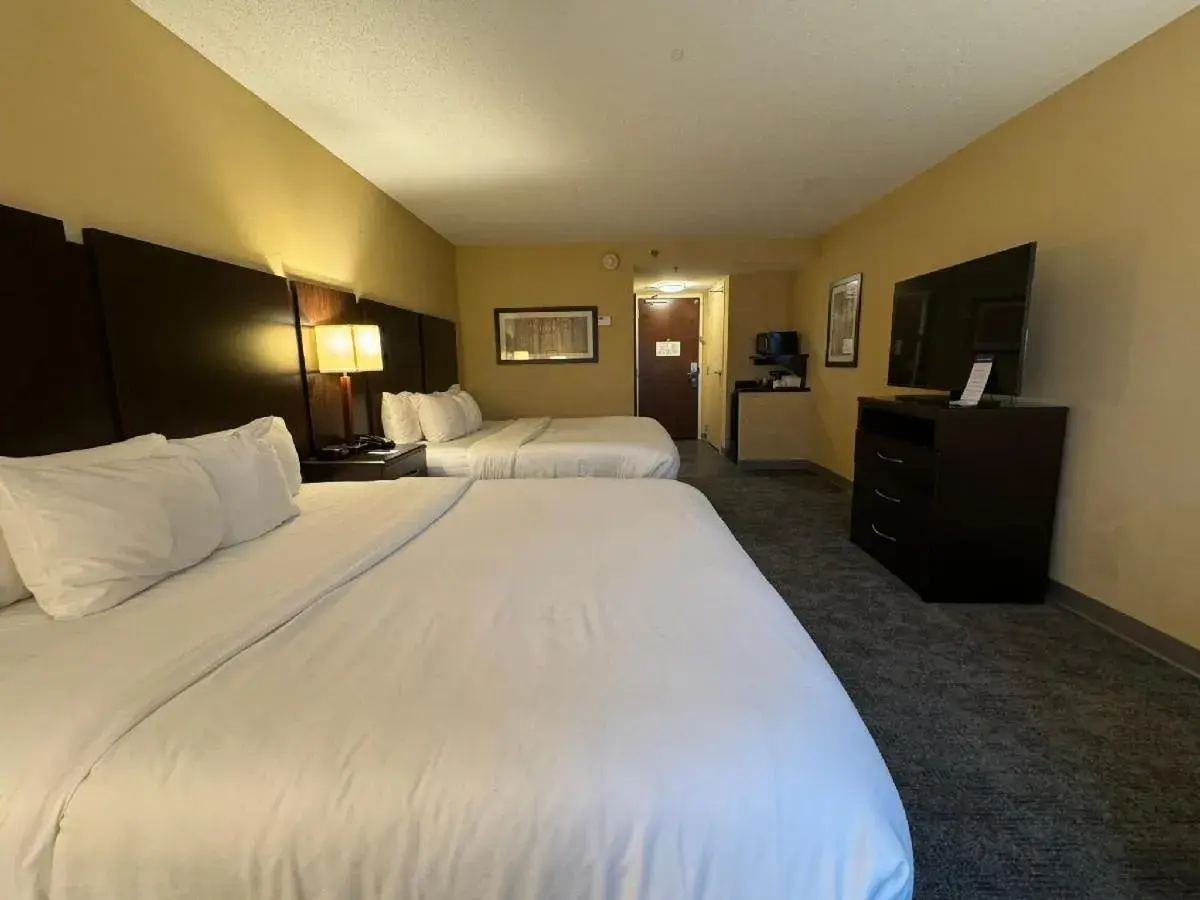 Bed in Comfort Inn & Suites Lexington Park near Pax River Bed in Comfort Inn & Suites Lexington Park near Pax River